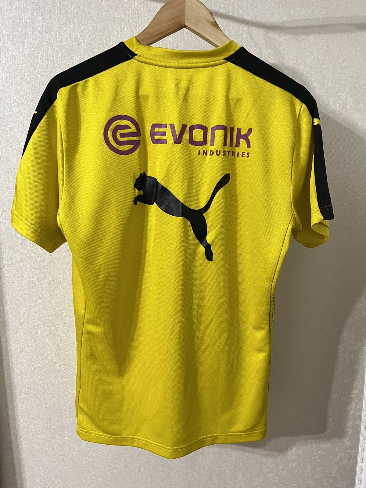 Puma Puma Borussia Dortmund Vintage Training Jersey Size US L / EU 52-54 / 3 - 2 Thumbnail