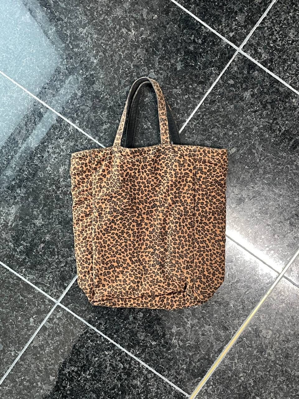 Bottega Veneta Vintage Bottega Veneta Reversible Leopard Nylon Tote Bag Size ONE SIZE - 11 Thumbnail