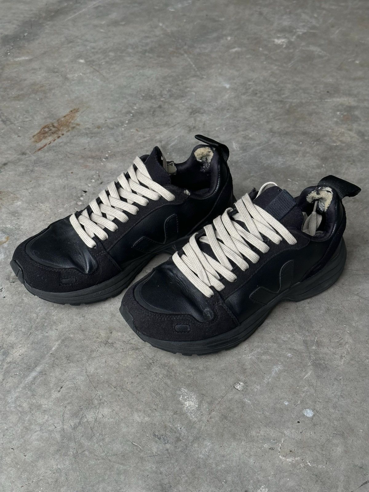 image of Rick Owens Veja Sneakers in Black, Men's (Size 8)