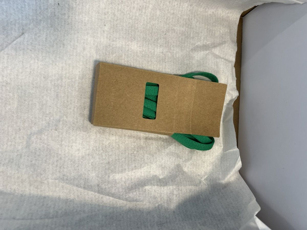 Jordan Brand Jordan 1 Retro High OG (Lucky Green) Size US 10.5 / EU 43-44 - 6 Thumbnail