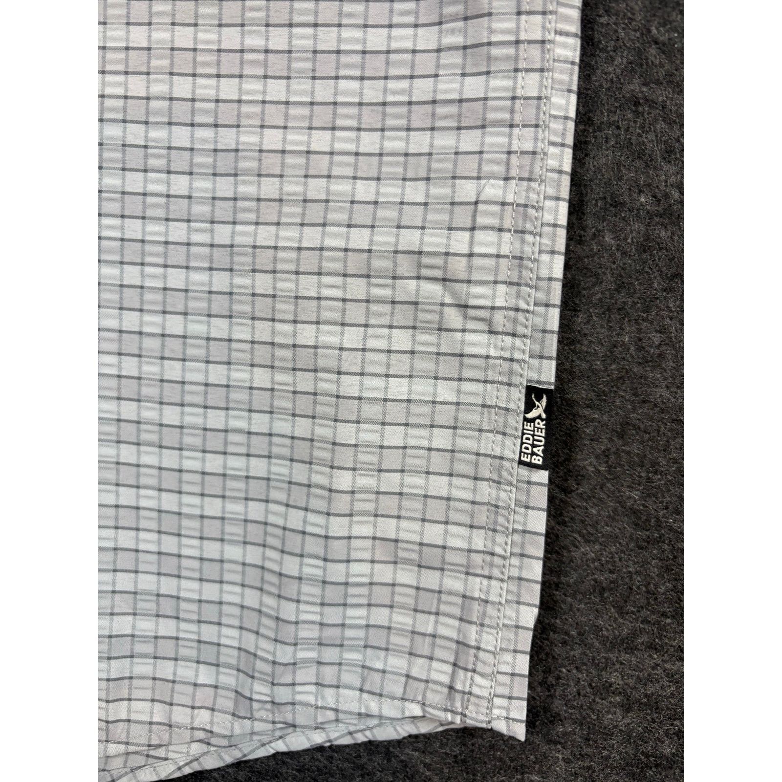 Eddie Bauer Eddie Bauer Short Sleeve Men’s Medium Gray UPF 30 Outdoor Size US M / EU 48-50 / 2 - 4 Thumbnail