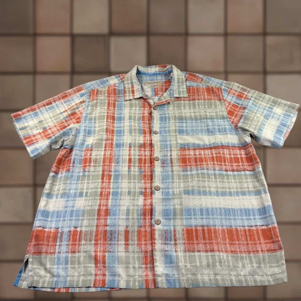 Tommy Bahama VINTAGE Tommy Bahama Silk Shirt Mens XL Hawaiian Button Up Island Zone Camp Shirt Size US XL / EU 56 / 4 - 1 Thumbnail
