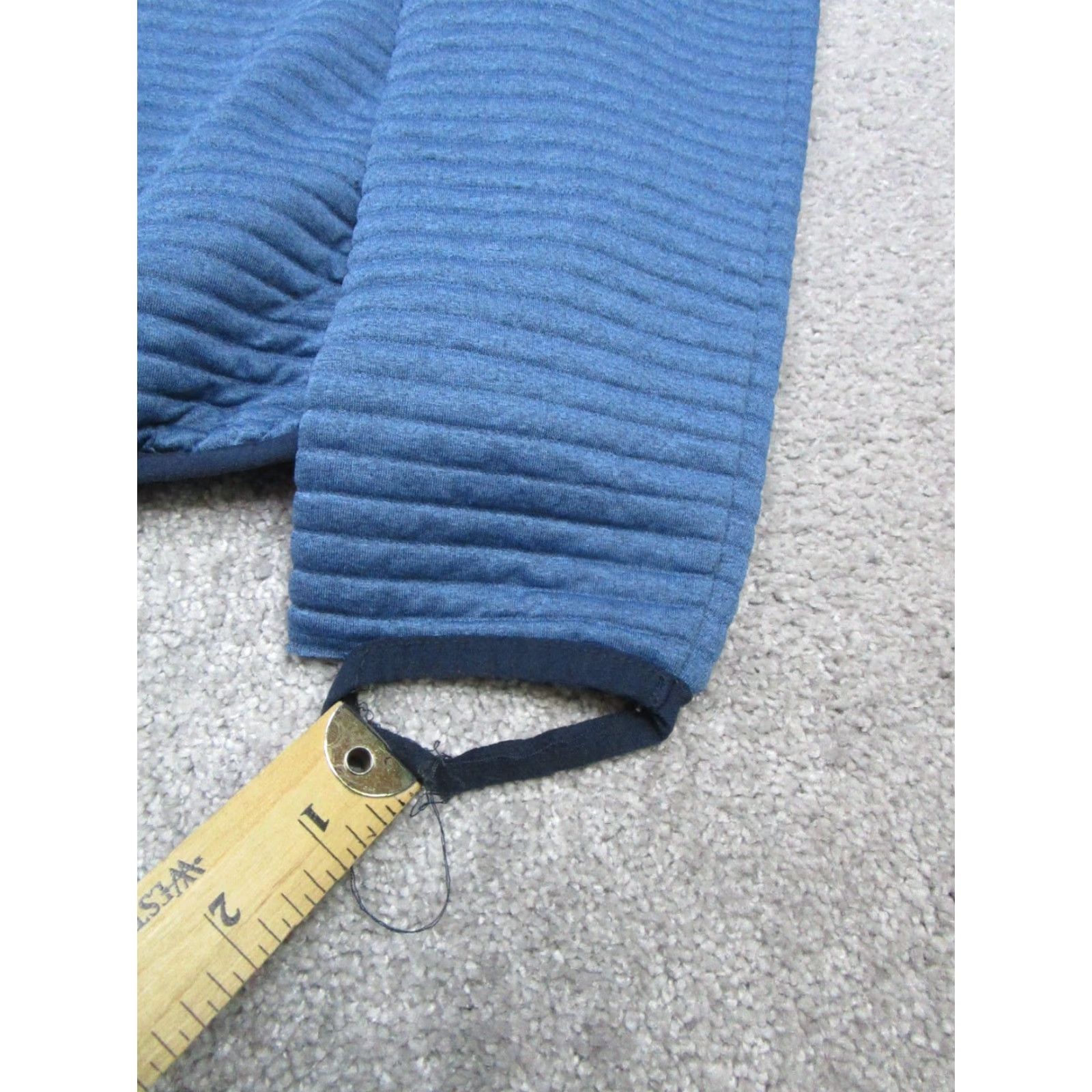 Vintage L.L.Bean Sweater Medium Blue Hiking Fleece Pullover Outdoor Casual Logo Regular Fit Mens Size US M / EU 48-50 / 2 - 4 Thumbnail