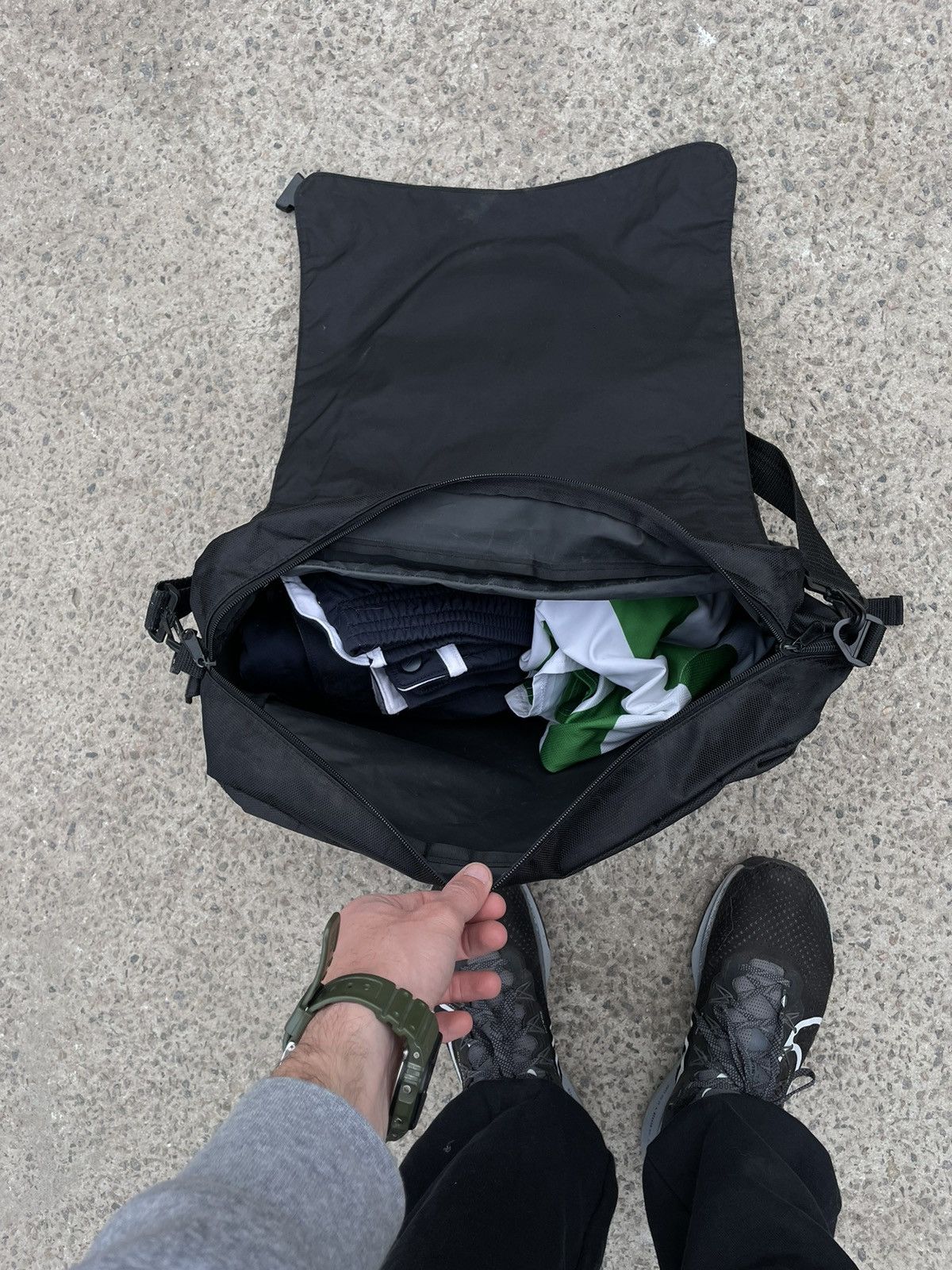Other 🔥 VINTAGE MESSENGER BAG Y2K CROSSBODY DRILL BLOKECORE 🔥 Size ONE SIZE - 5 Thumbnail