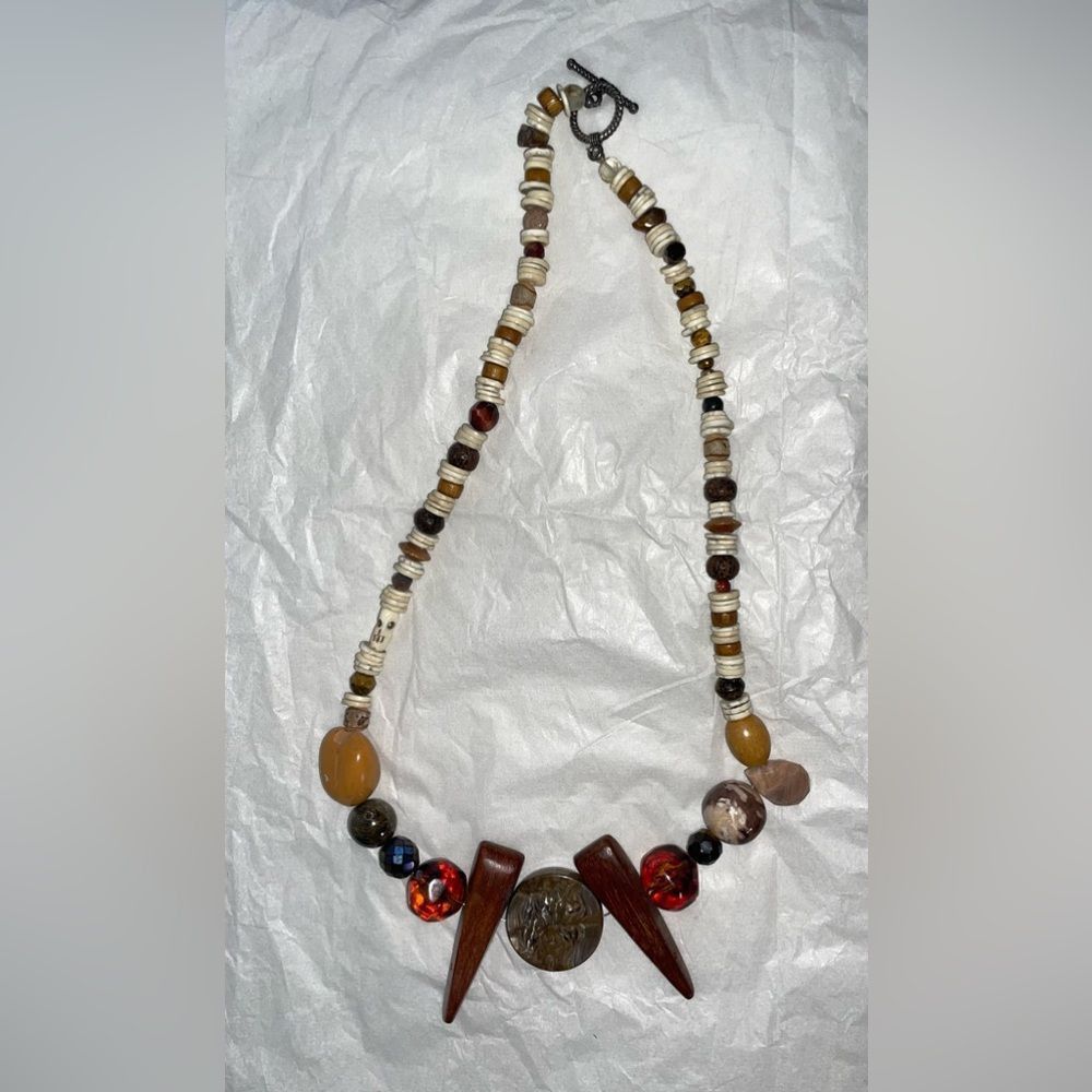 Other Conch Shell & Stone Beaded Fashion Statement Necklace Size ONE SIZE - 2 Thumbnail