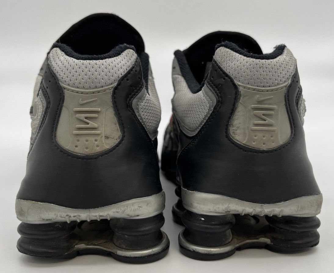 Nike Vintage 2004 Nike Shox Turbo Navy Silver Gray Men's Size 11 Size US 11 / EU 44 - 4 Thumbnail