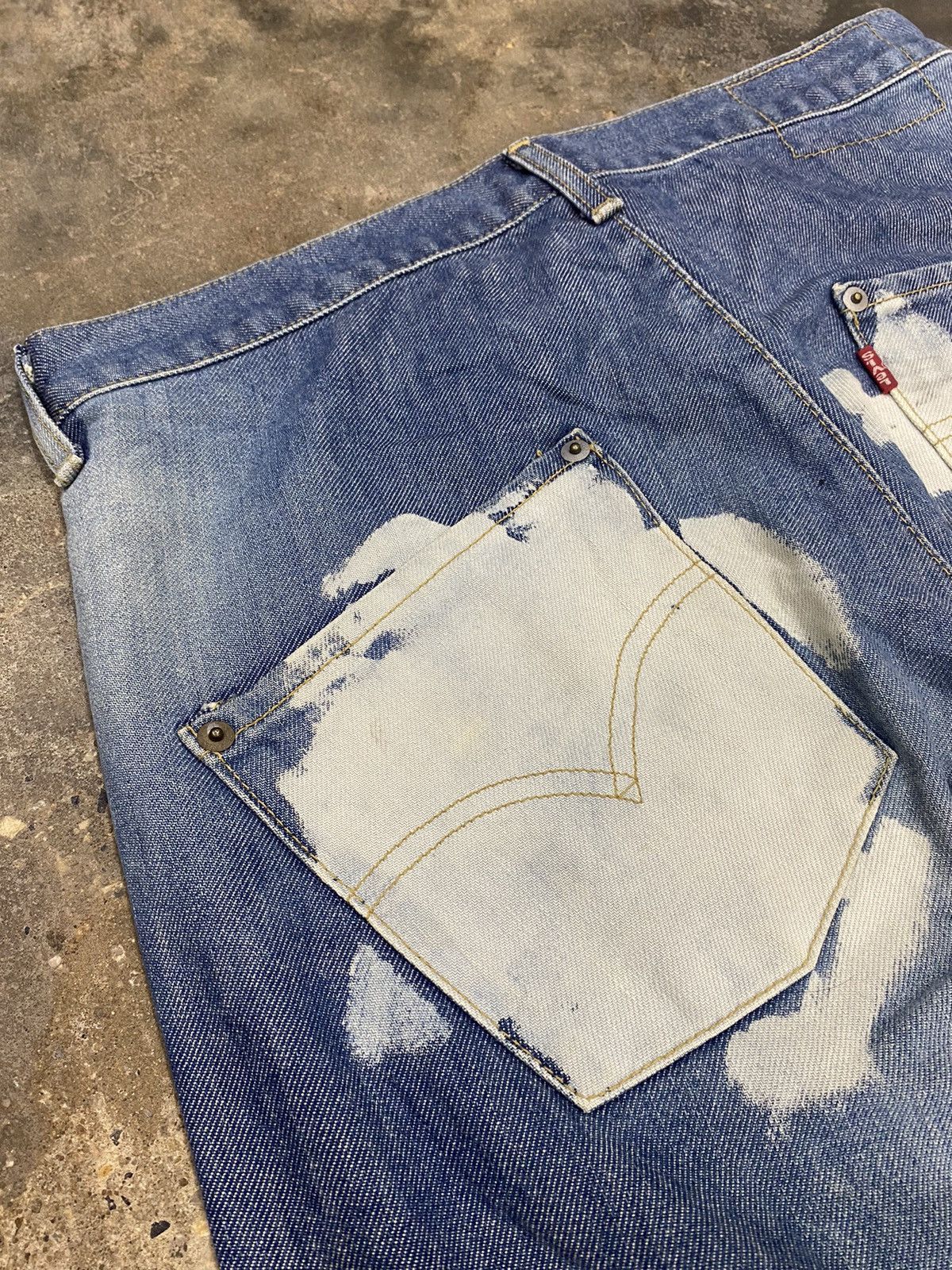 Japanese Brand × Levi's × Vintage Lev’is blue jeans wash japanese brand Size US 30 / EU 46 - 14 Thumbnail