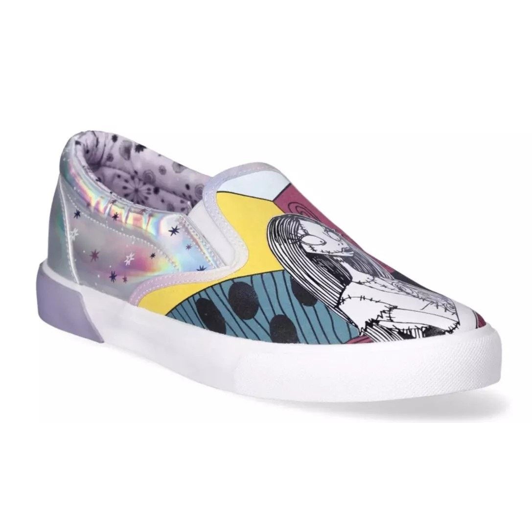 Disney Disney Women's 11 Nightmare Before Christmas Low Top Sneaker Size US 11 / IT 41 - 4 Thumbnail