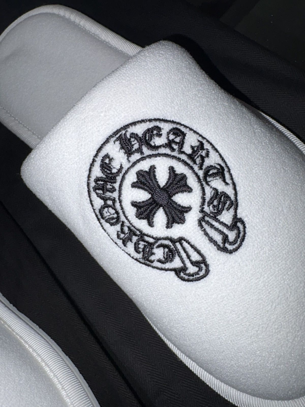 Chrome Hearts White Chrome Hearts Hotel Slippers Size US 8 / EU 41 - 3 Thumbnail