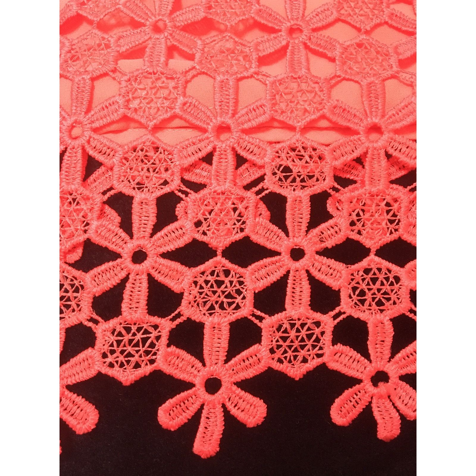 Other Chelsea28 XS Hot Coral Floral Crochet Halter Dress Lined Size XS / US 0-2 / IT 36-38 - 7 Thumbnail