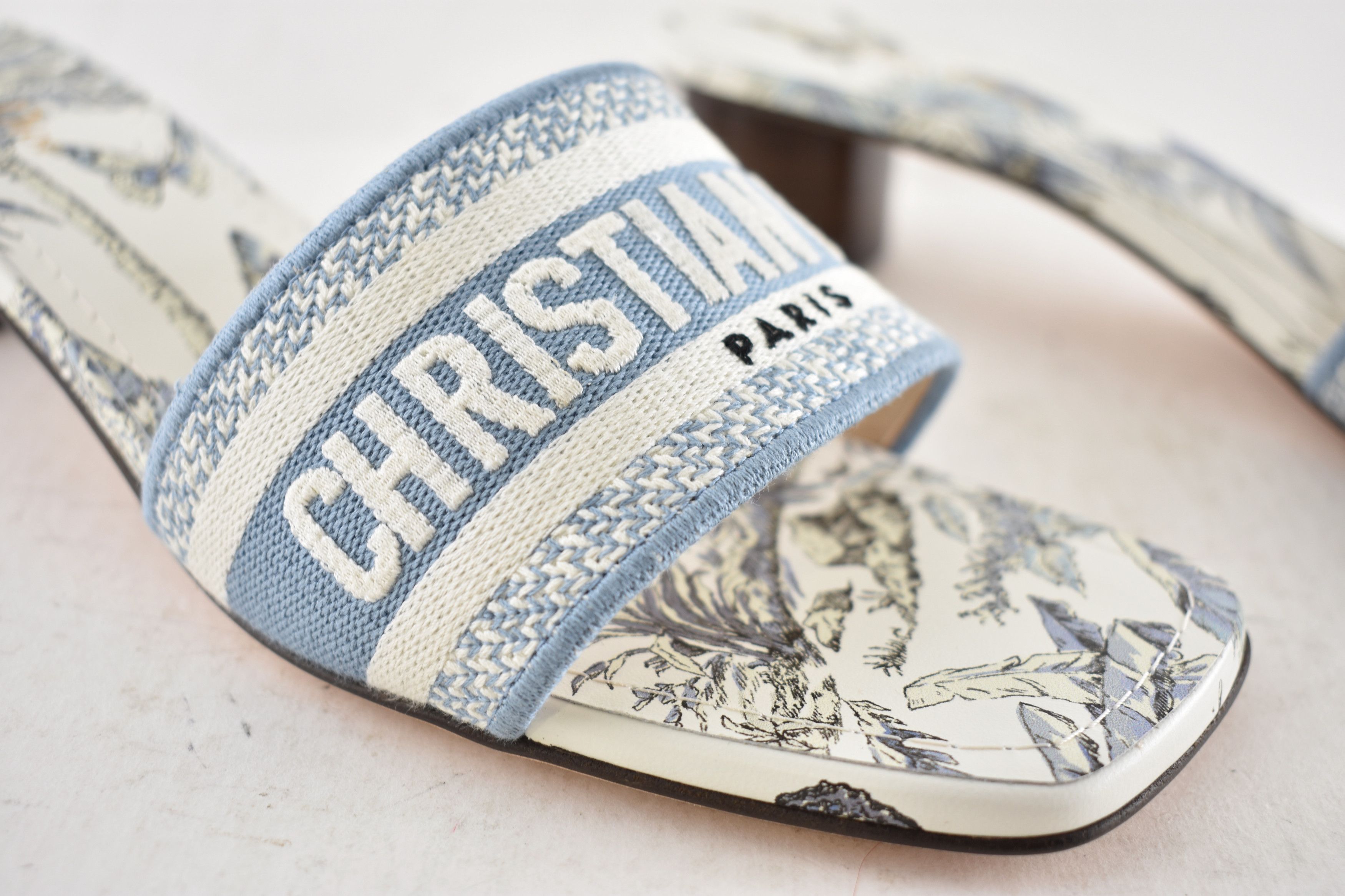 Dior Dior Dway Heeled Slide White TDJ Palms Logo Heel Sandal 41.5 Size US 11.5 / IT 41.5 - 5 Thumbnail