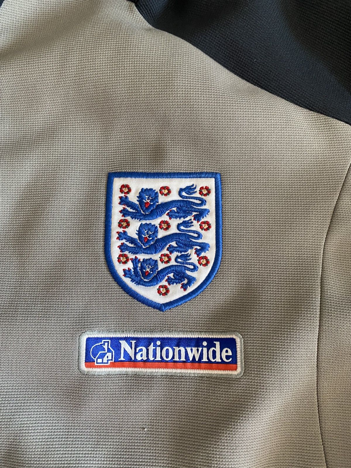 Vintage England 2010-11 Umbro jacket size L Size US L / EU 52-54 / 3 - 2 Thumbnail