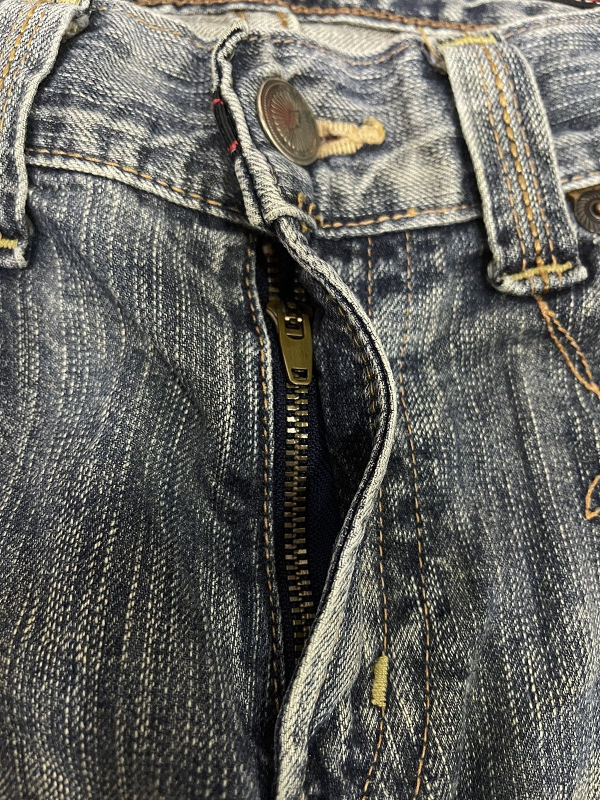 Edwin × Japanese Brand Distressed Edwin Exclusive Vintage Jeans (11) Size US 32 / EU 48 - 10 Thumbnail