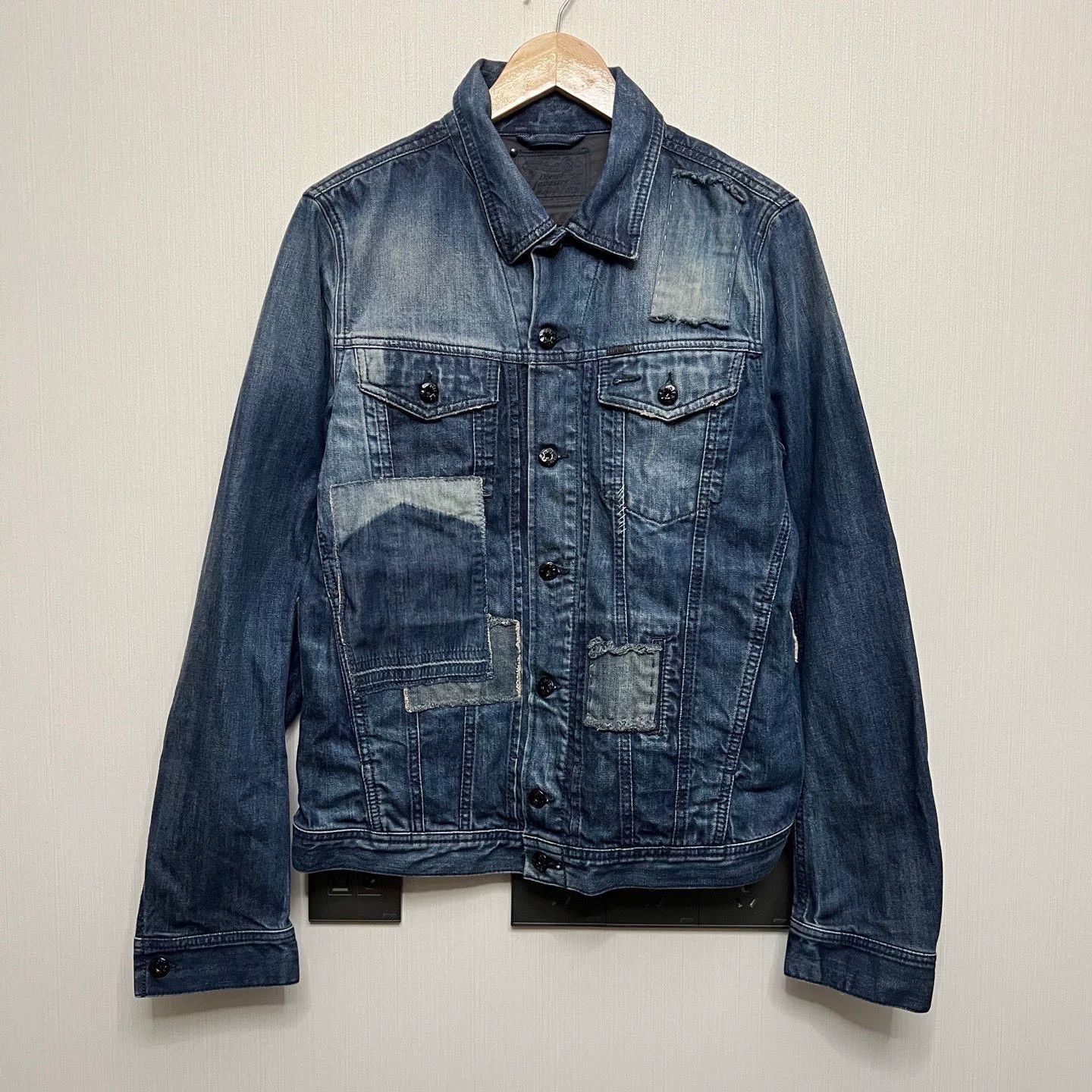 Diesel Diesel Denim Jacket with Patches Size L Size US L / EU 52-54 / 3 - 1 Thumbnail