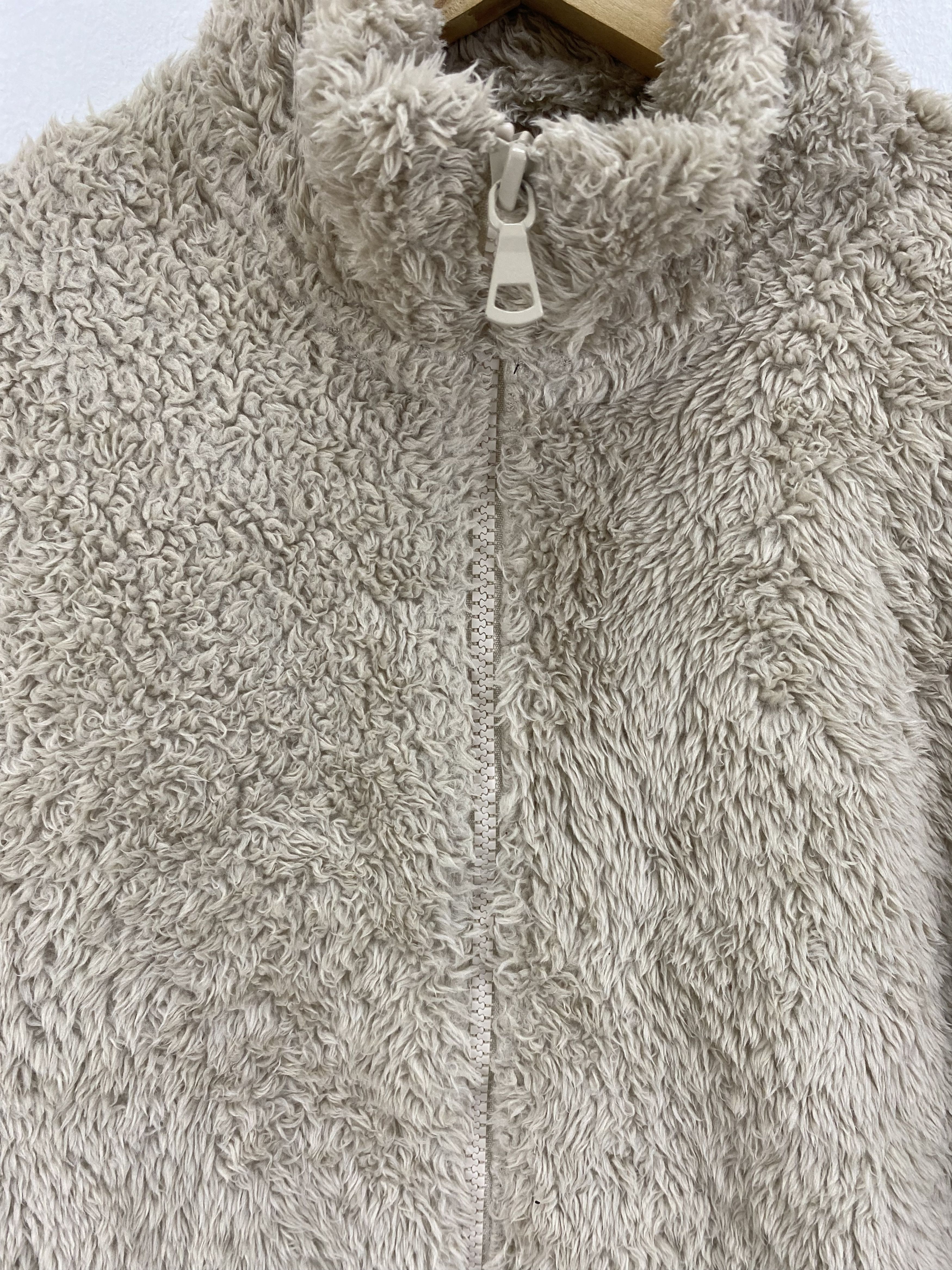 Uniqlo Uniqlo fur jacket S Size US S / EU 44-46 / 1 - 5 Thumbnail
