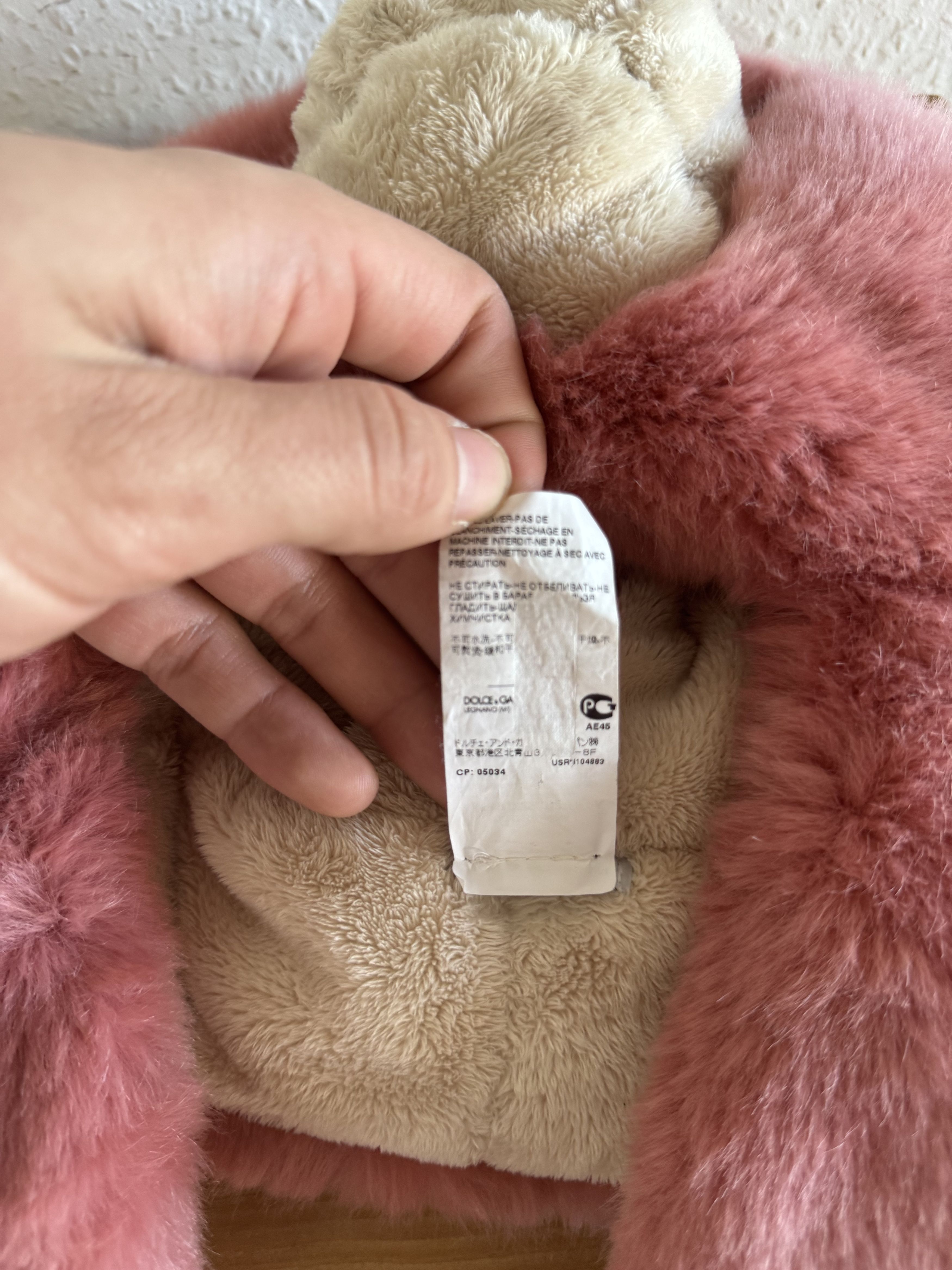Dolce & Gabbana FW17 Pink Plush Bear Head Hat Size ONE SIZE - 12 Thumbnail