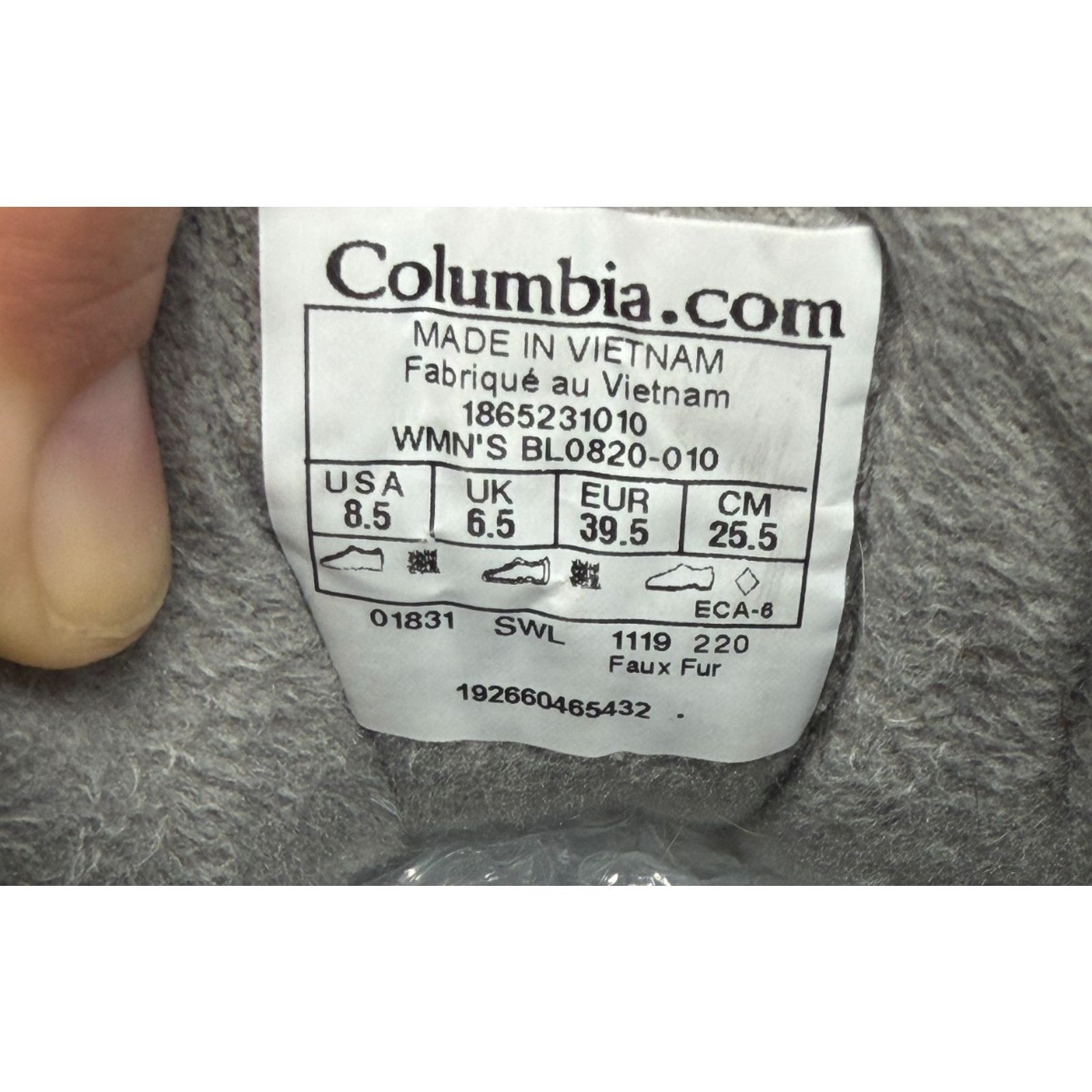 Columbia Columbia Techlite Women’s 8.5 Black Insulated Hiking Shoes Size US 8.5 / IT 38.5 - 2 Thumbnail