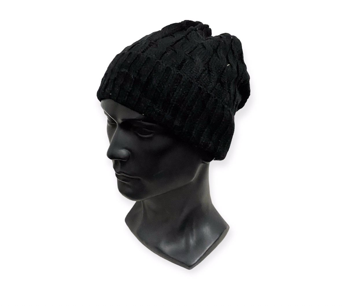 image of Uniqlo Knit Beanie Hat in Black, Men's