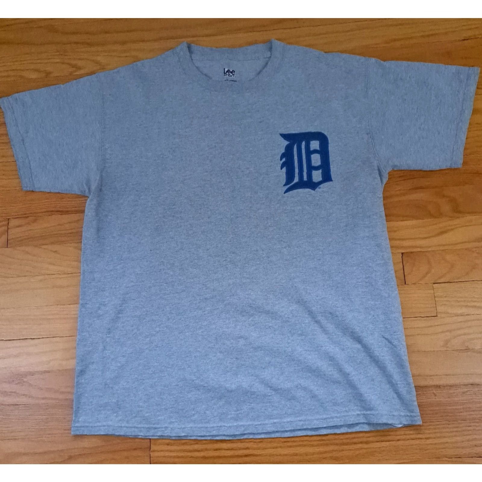 Lee Lee Detroit Tigers T-Shirt L Unisex Adults Gray Short Sleeve Sports 2006 Ivan Pudge Rodriguez Size US L / EU 52-54 / 3 - 3 Thumbnail