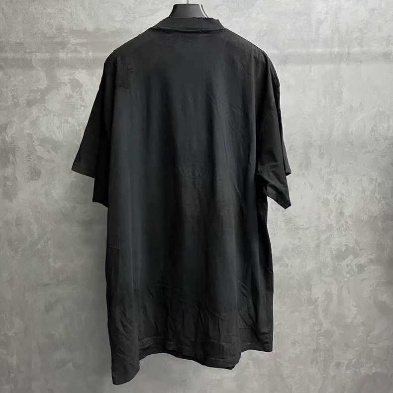 Balenciaga Balenciaga Black letter embroidery badge round neck short Size US L / EU 52-54 / 3 - 2 Thumbnail