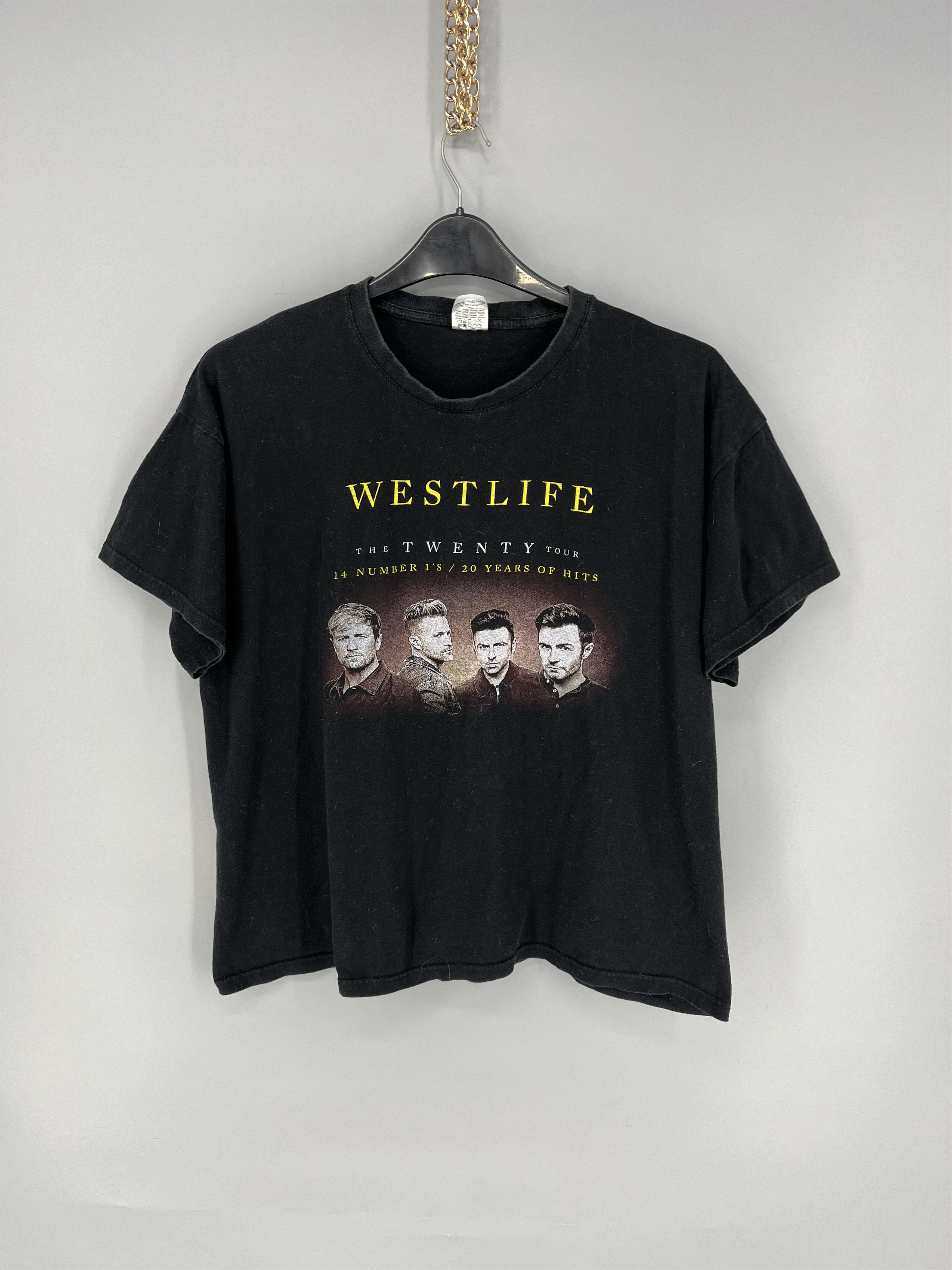 Band Tees Vintage Rare WESTLIFE Band Rock Tour Promo T-shirt Y2K Style Size US XL / EU 56 / 4 - 1 Thumbnail