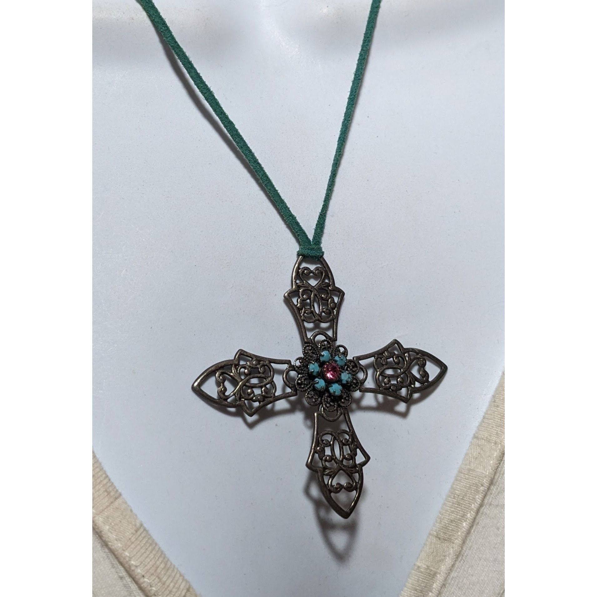 Express Express Retro Celtic Cross Pendant Necklace Size ONE SIZE - 7 Thumbnail