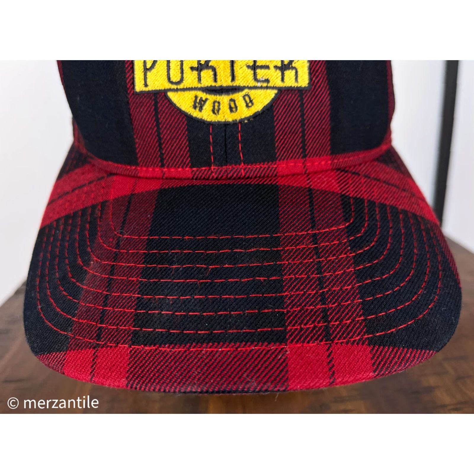 Vintage VINTAGE Porter Barn Wood Hat Cap Fitted Adult Small Red Plaid Embroidered Logo D Size ONE SIZE - 3 Thumbnail