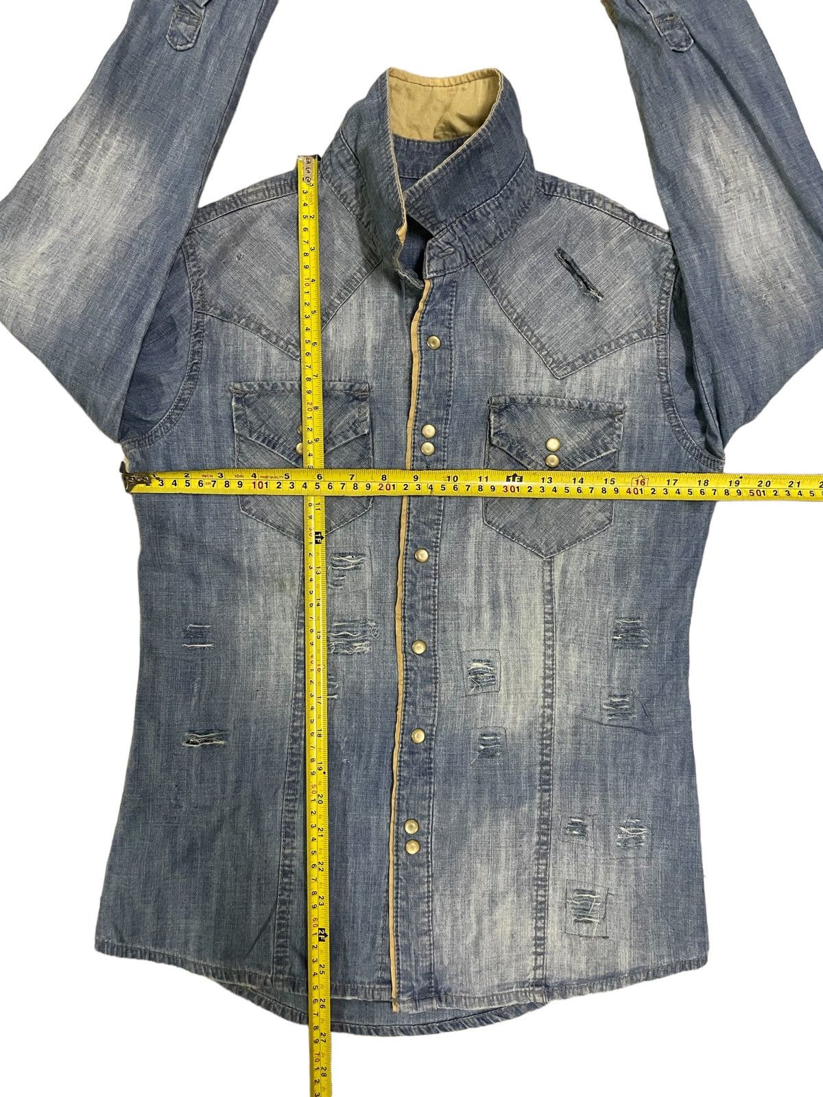 Japanese Brand Japanese Brand Skull Patches Ripped Denim Western Shirt Size S / US 4 / IT 40 - 19 Thumbnail