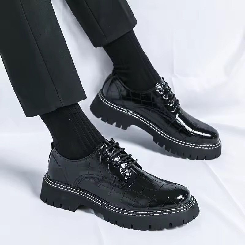 Black Croc-Embossed Split Leather Lug Sole Derby Shoes