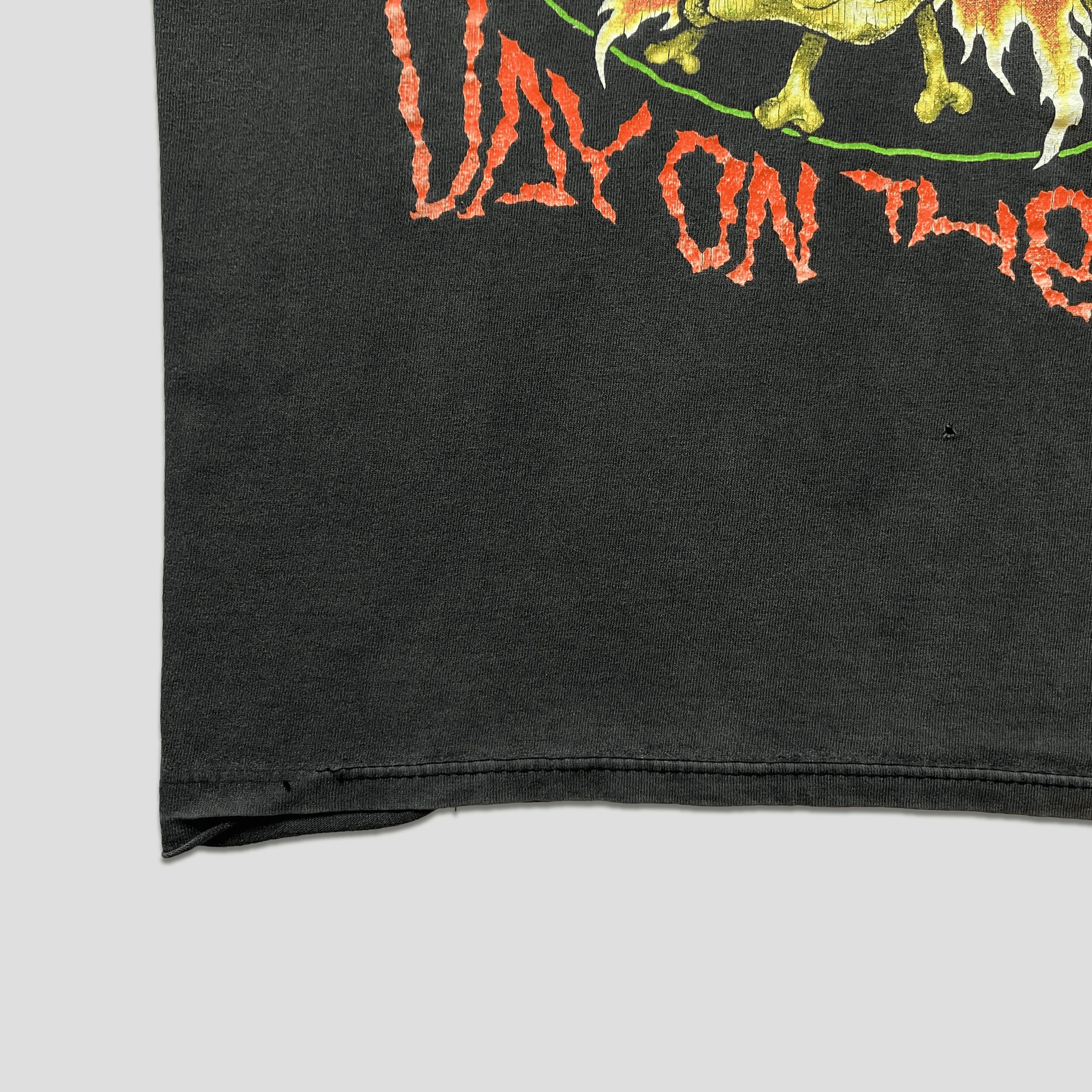 Band Tees Vintage 1991 Day On The Green Pushead T-Shirt Size US L / EU 52-54 / 3 - 9 Thumbnail