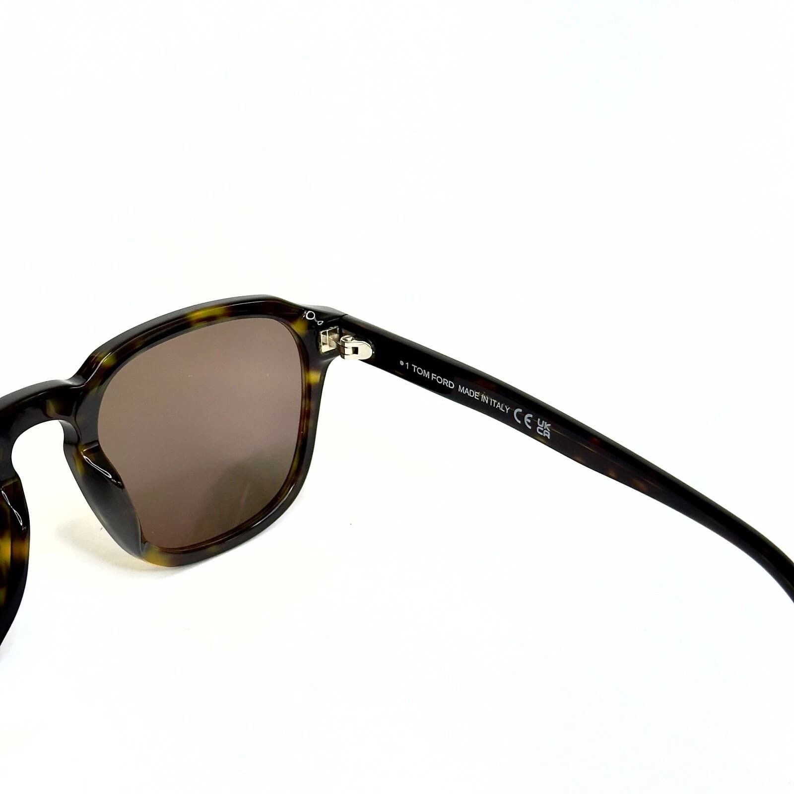 Tom Ford TOM FORD AVERY FT0931 52H Brown POLARIZED Sunglasses 931 Size ONE SIZE - 5 Thumbnail