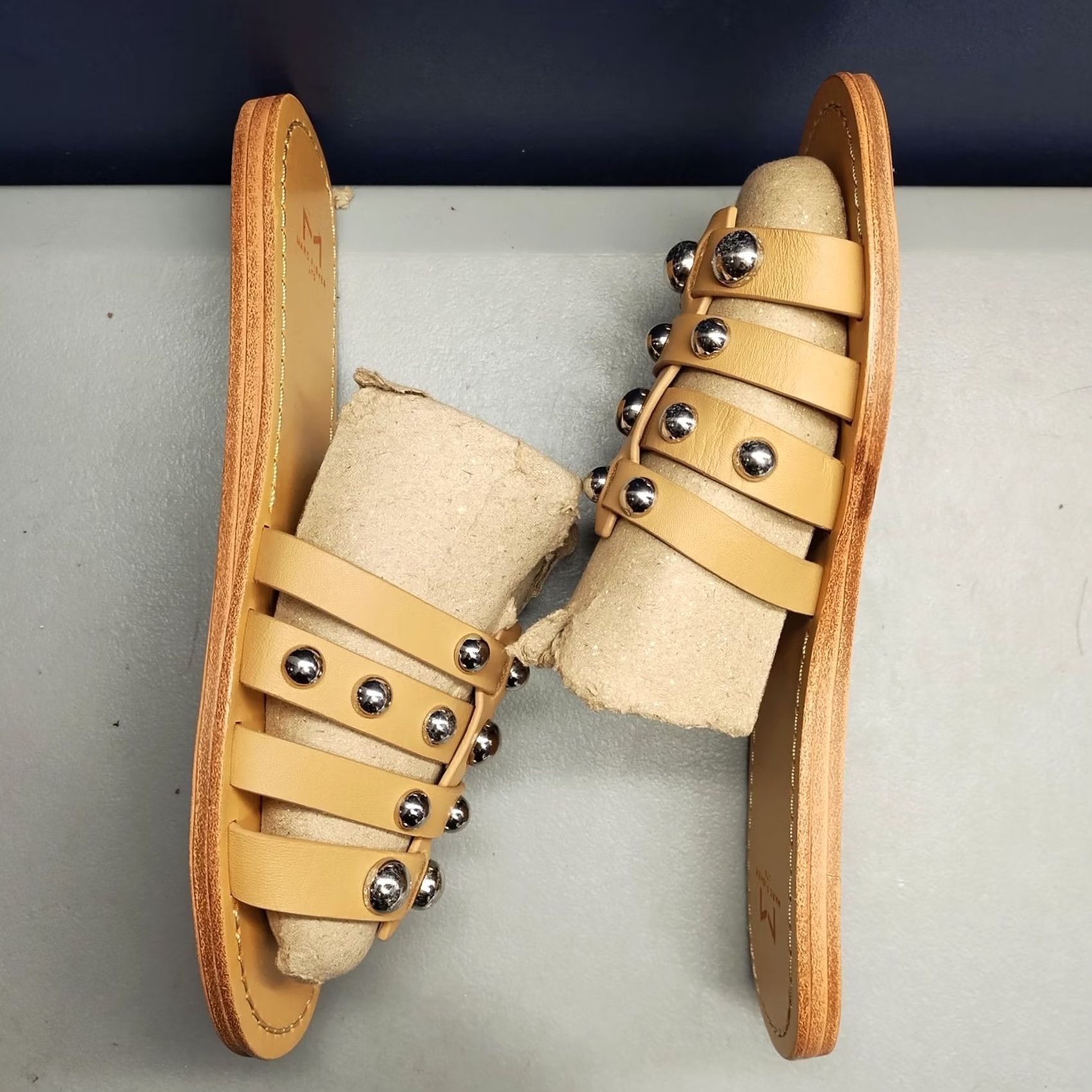 Marc Fisher Marc Fisher LTD Pava Slide Sandals Womens Size 7.5M Brown Leather Studded Slip On Size US 8 / IT 38 - 3 Thumbnail