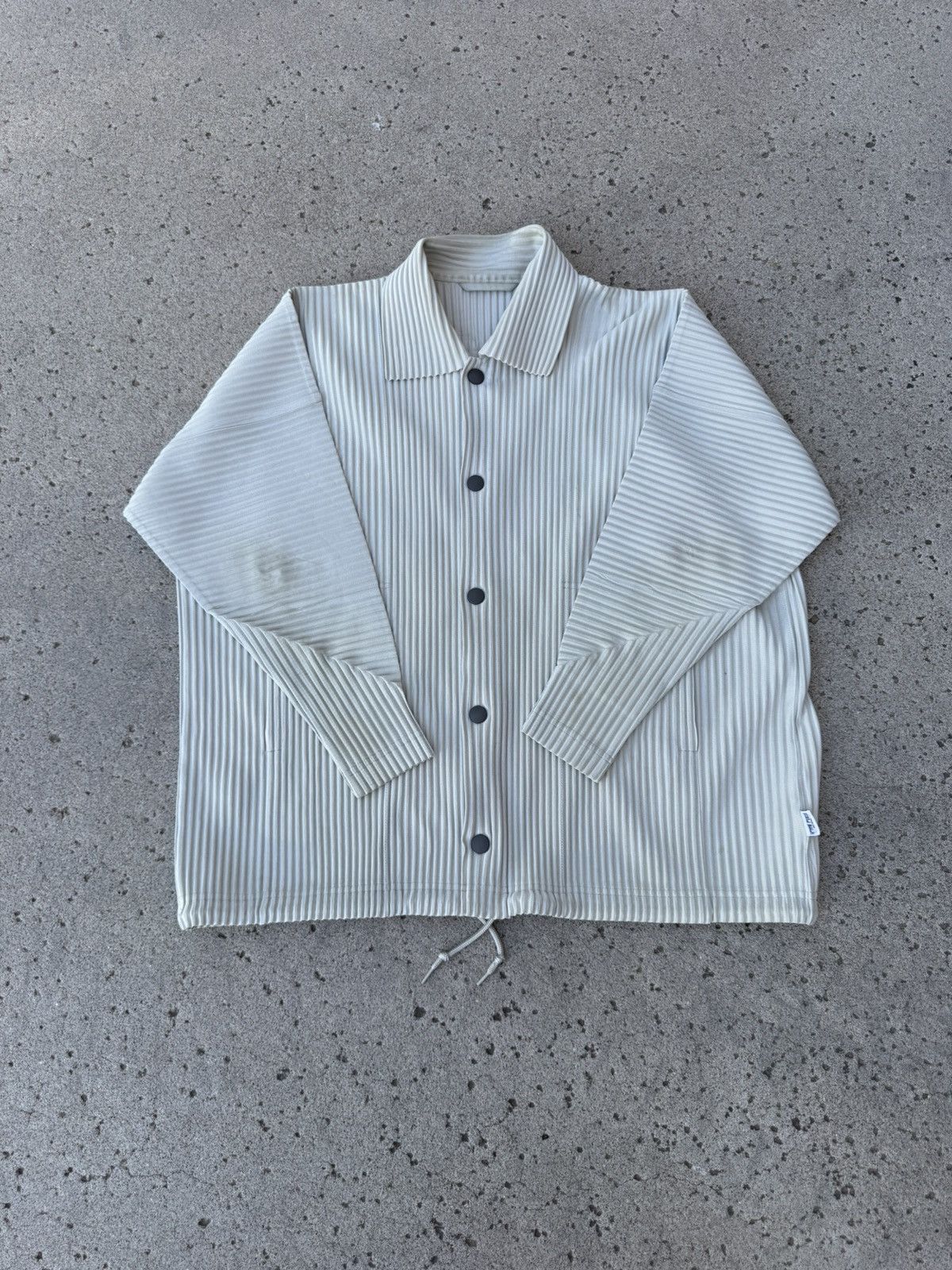 Issey Miyake Issey Miyake Pleated Button Up Shirt Size US XL / EU 56 / 4 - 1 Thumbnail