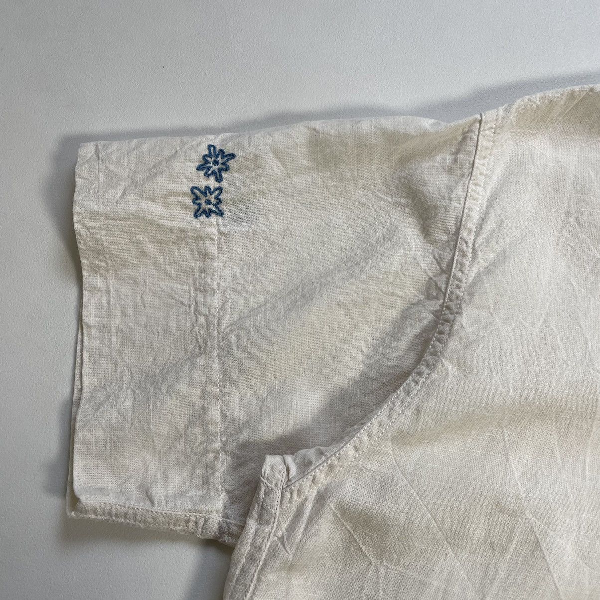 Story Mfg. ‘Greetings’ Embroidered Boxy Shirt Size US M / EU 48-50 / 2 - 4 Thumbnail