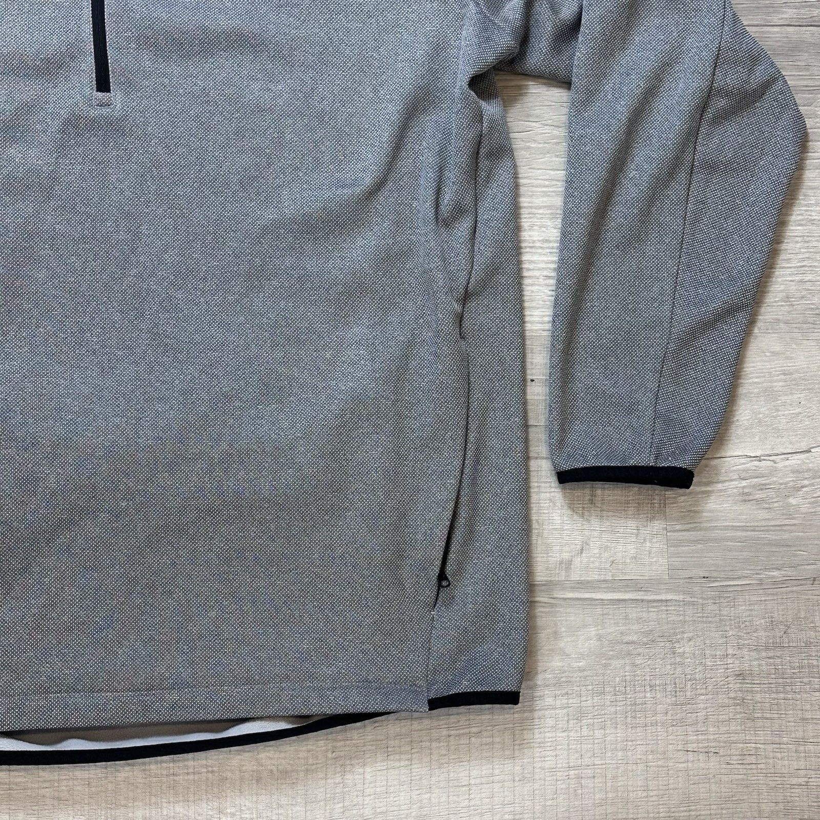 Nike Nike Men's Gray Long Sleeve Therma Dri Fit 1/4 Zip XL Size US XL / EU 56 / 4 - 3 Thumbnail