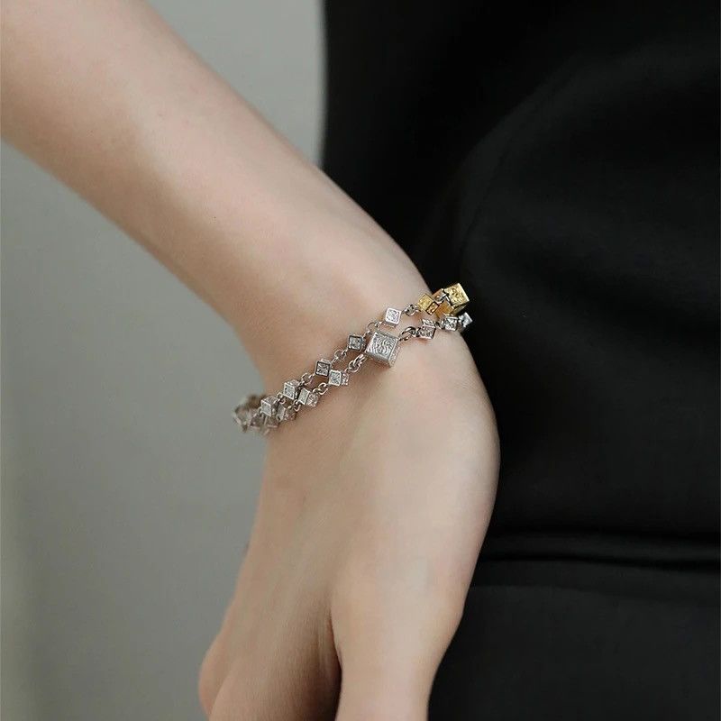 Jewelry × Vintage Beautiful Minimalist Square Bracelet Size ONE SIZE - 3 Thumbnail
