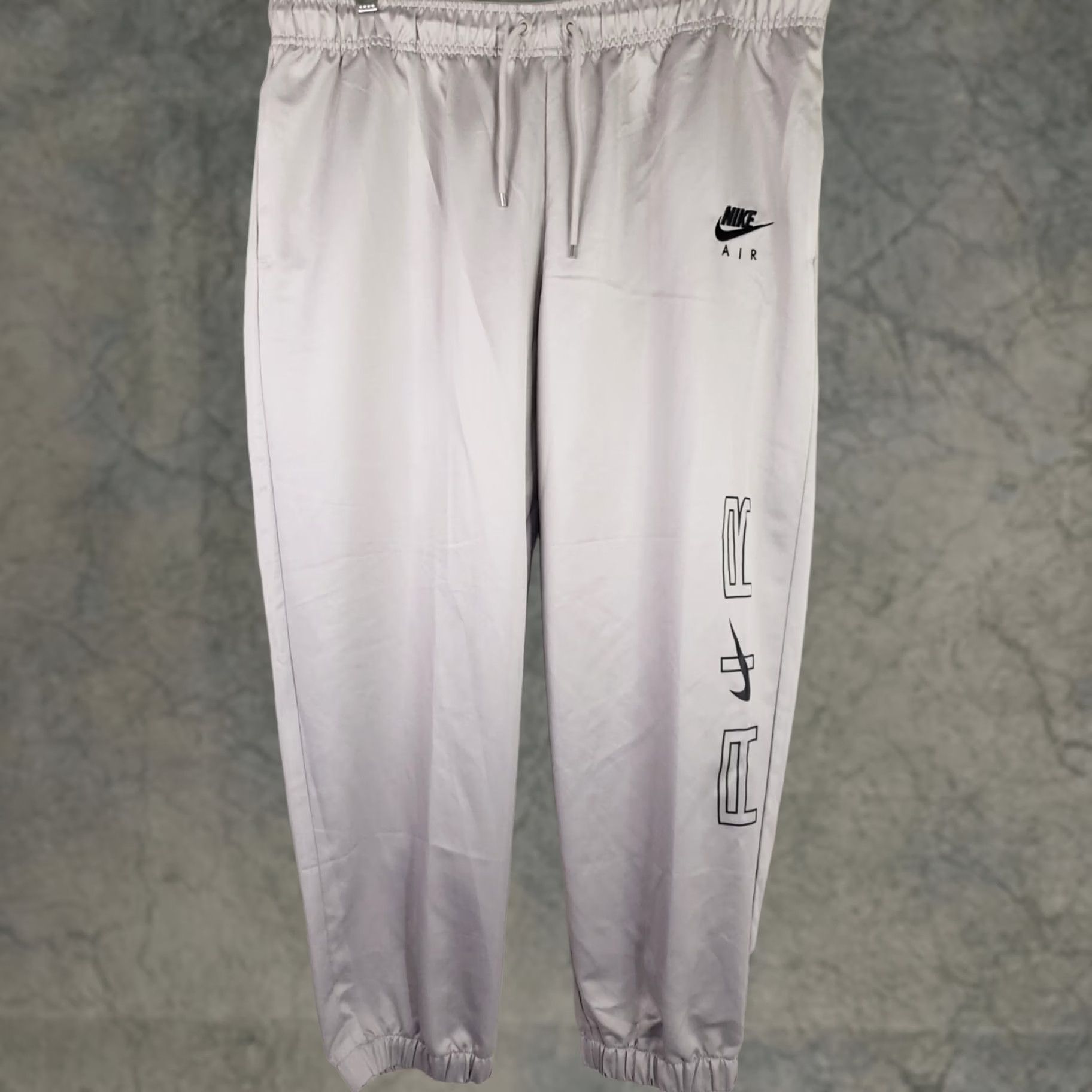 Nike Nike Sportswear Joggers Pants 2XL Mens Gray New With Tags Regular Slim Tapered Zip Pocket Swoosh Nike Air Size US 39 - 1 Thumbnail