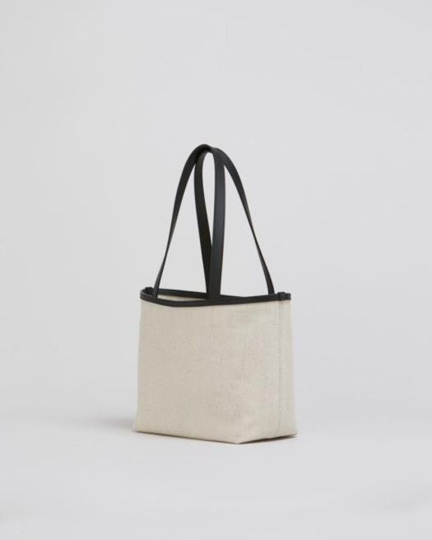 Marni o1w1db10326 Size: OS/Tote Bag in White/Black Size ONE SIZE - 2 Thumbnail