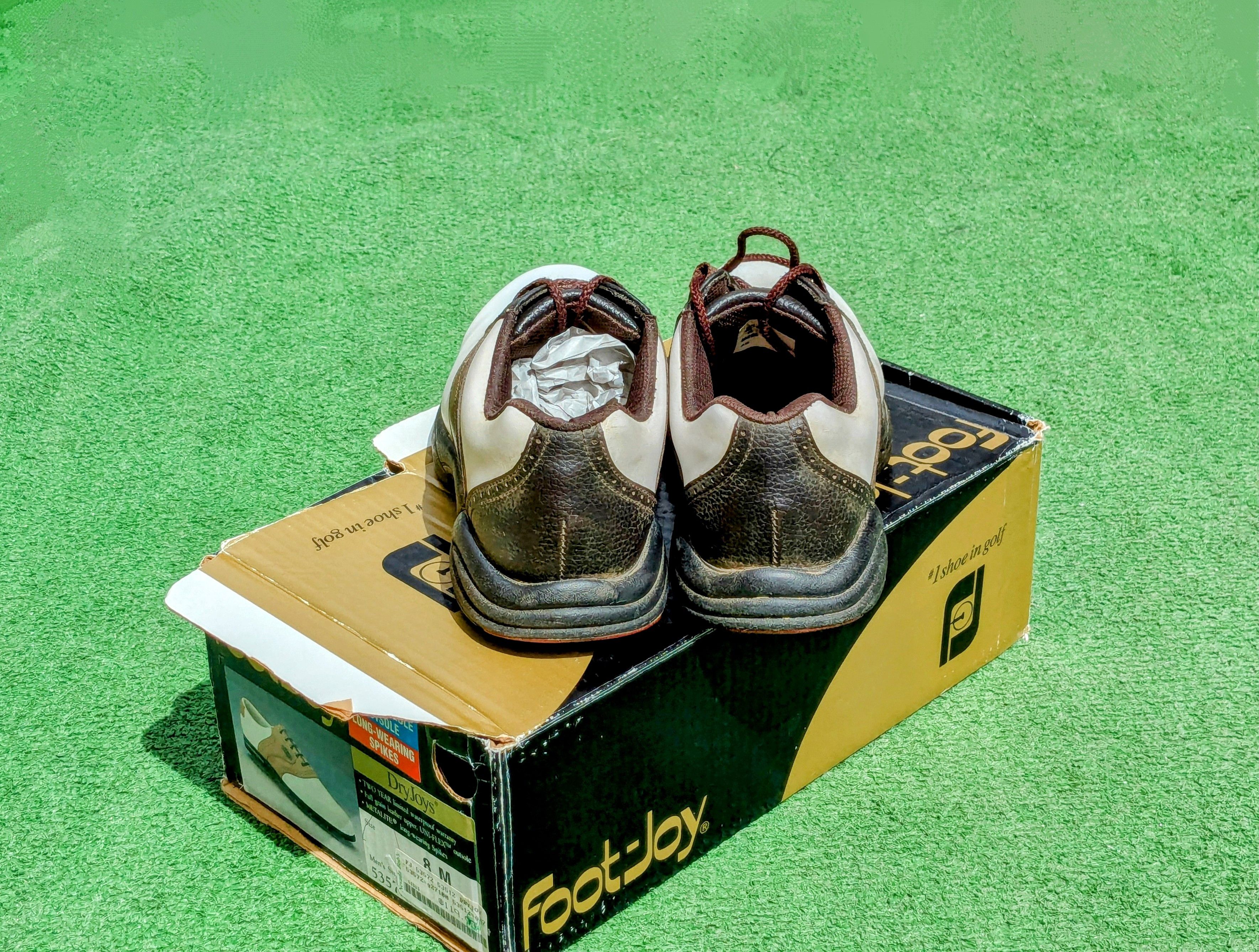 Footjoy CRACKED Foot-Joy 53572 Golf Classic Spike Shoes USED Size US 8.5 / EU 41-42 - 8 Thumbnail