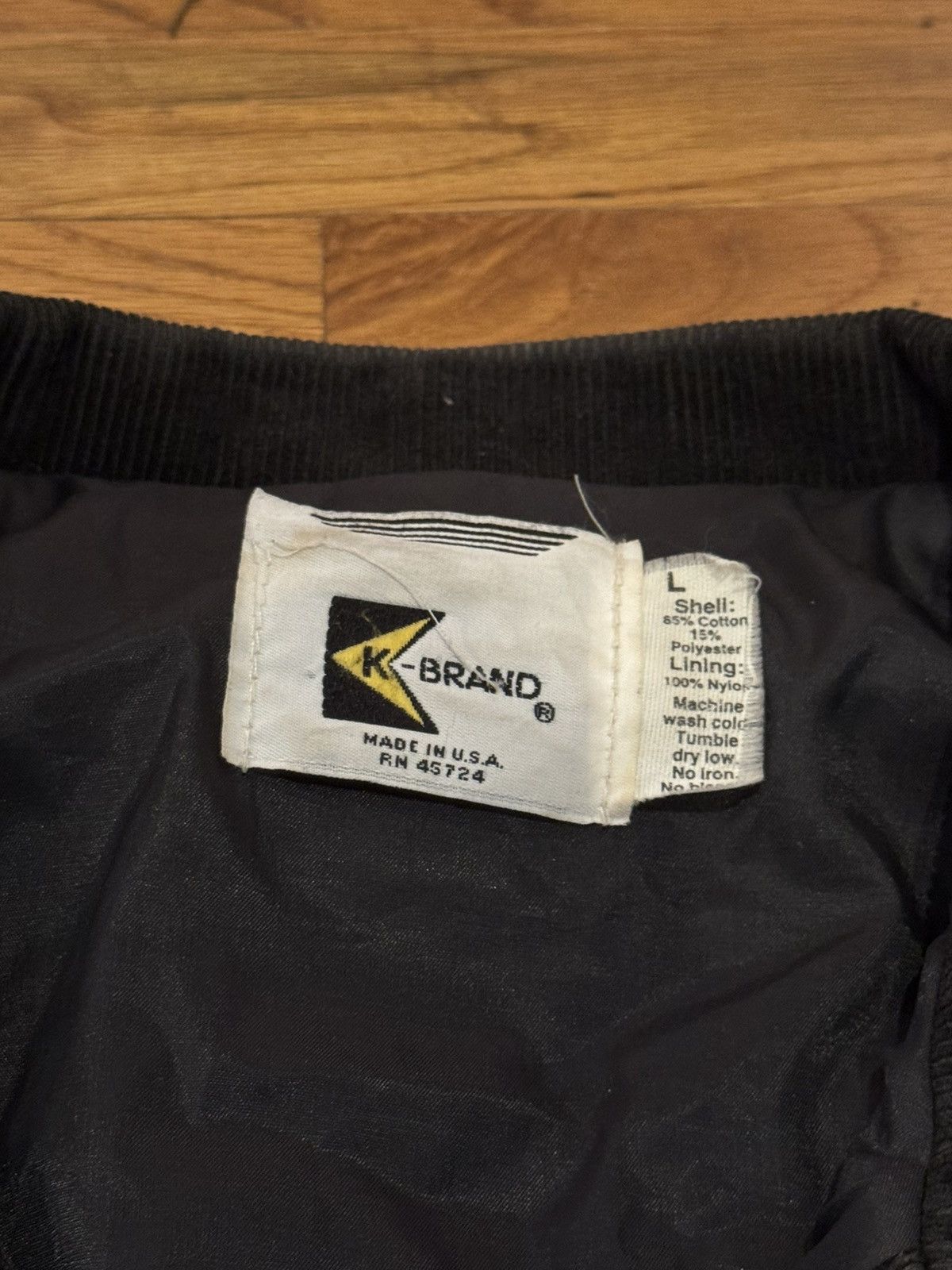 Other Vintage '70s/'80s Black Corduroy Bomber Jacket Size US L / EU 52-54 / 3 - 3 Thumbnail
