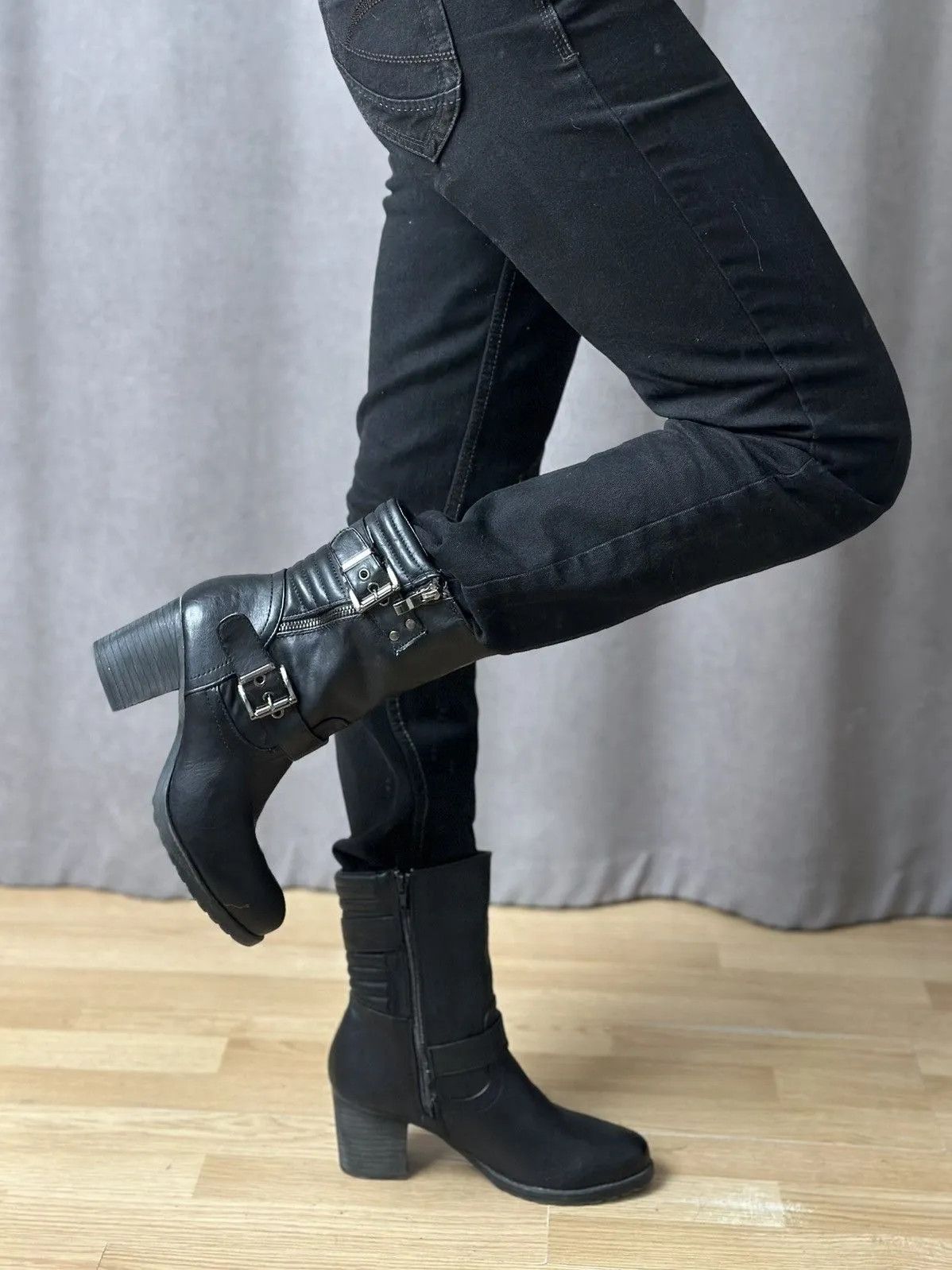 New Rock Vintage Leather Hight Heels Style Gothic Rick Size US 9 / IT 39 - 1 Thumbnail