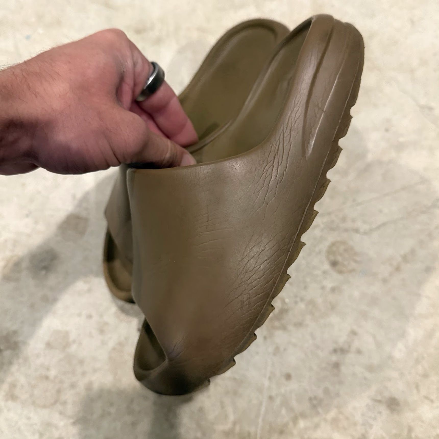 Adidas Adidas Yeezy Slide Flax Size 5 Brown Used Men Shoes Slide Cushion Breathable Lightweight Foam Insole 2024 Limited Edition FZ5896 Size US 5 / EU 37 - 4 Thumbnail
