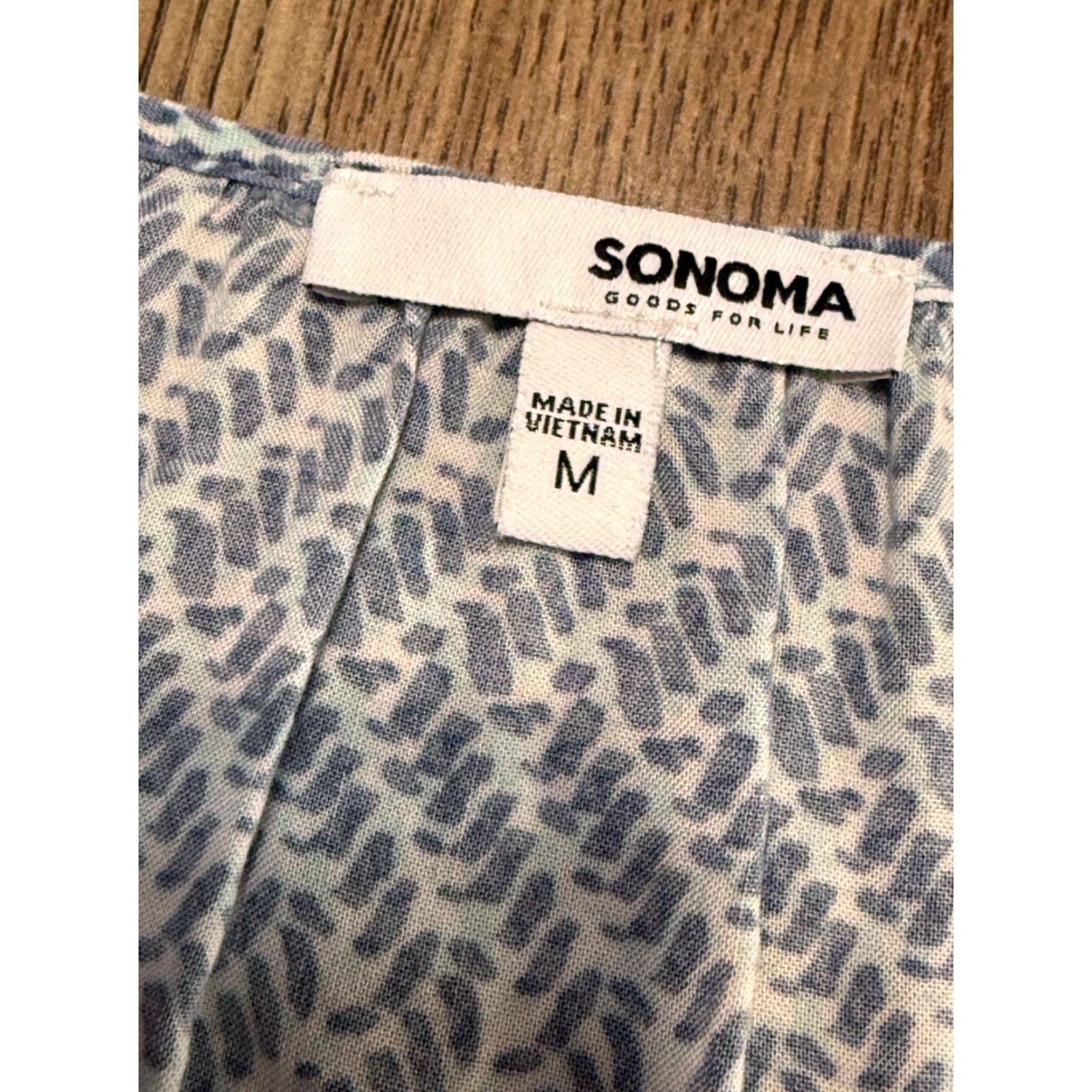 Vintage Sonoma Shirts Tank Top Women Medium Blue V-Neck Sleeveless Casual White Accent Pattern: Solid Size M / US 6-8 / IT 42-44 - 3 Thumbnail