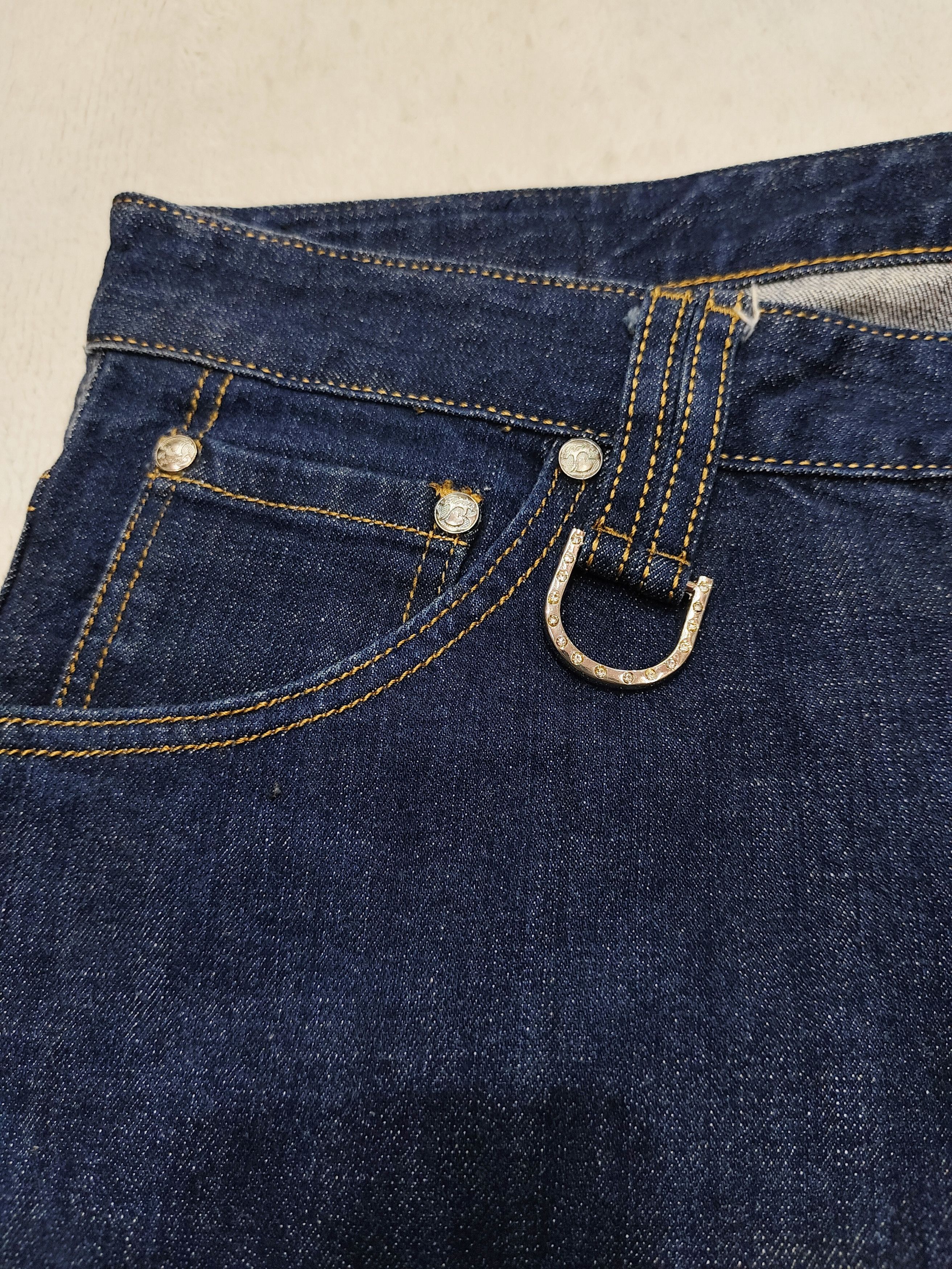 Roen 00s Roen- Rock Archive Swarovski Skull Crossbone Slim Jeans Size US 34 / EU 50 - 5 Thumbnail