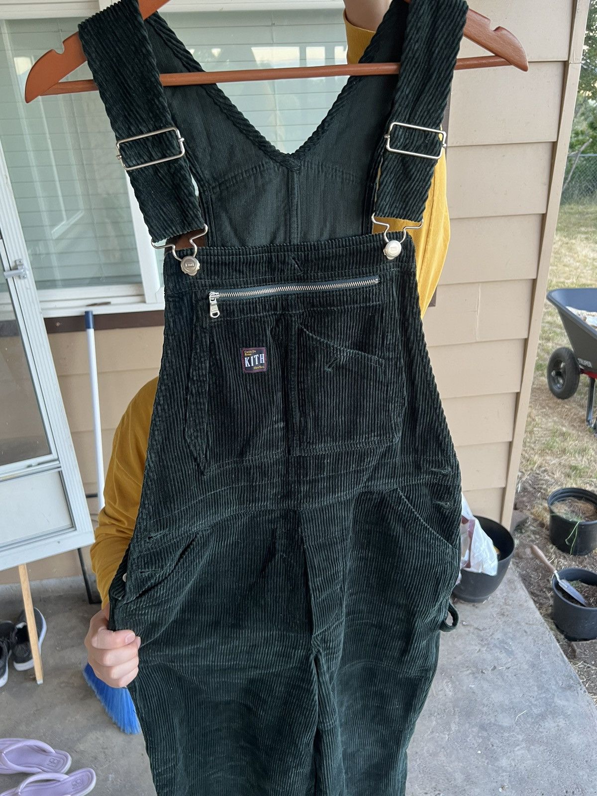 Kith Kith Cotton Corduroy Overalls in Forest Green Size 27" / US 4 / IT 40 - 3 Thumbnail