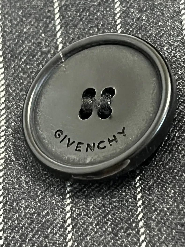 Givenchy Givenchy Coats and Suits Size US M / EU 48-50 / 2 - 6 Thumbnail