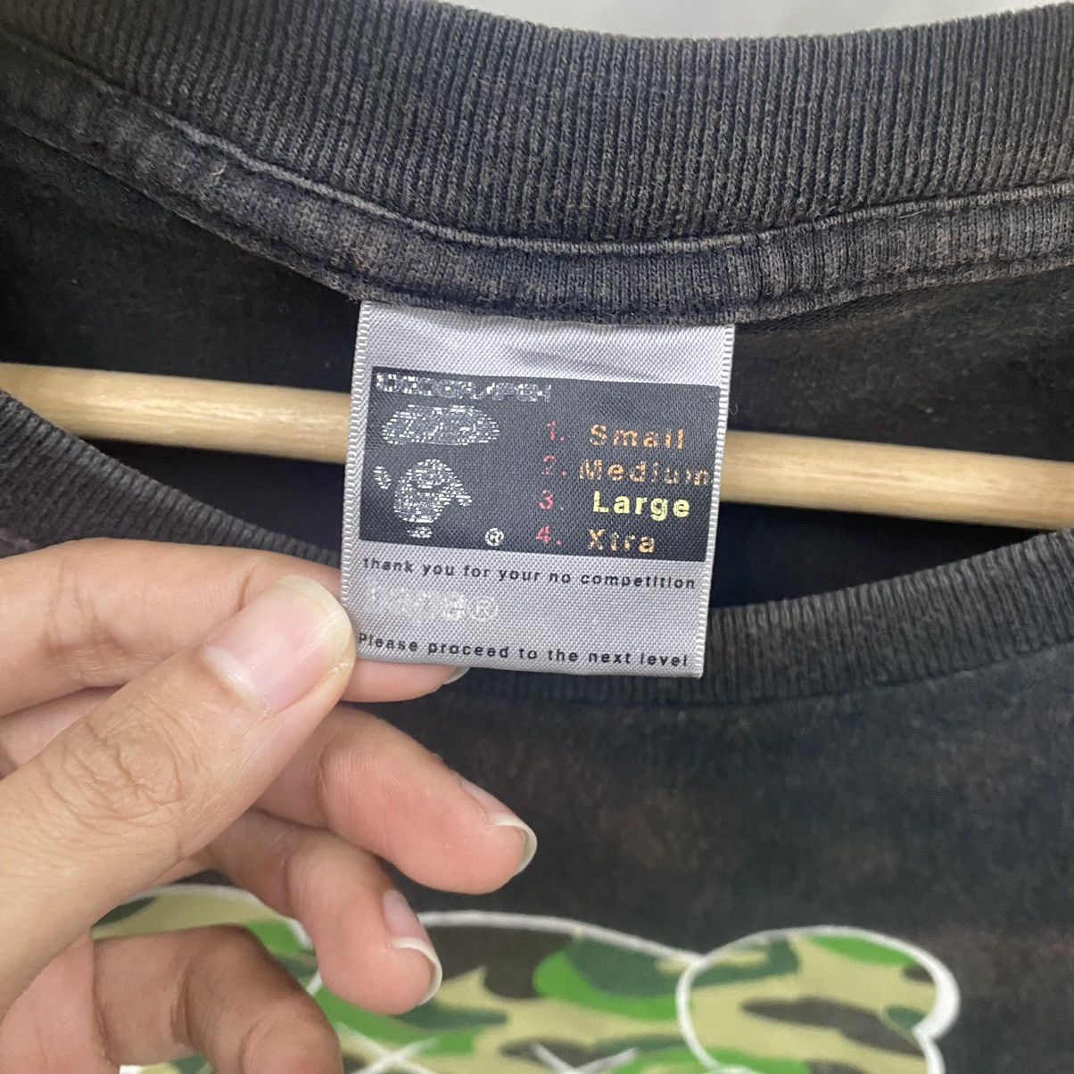 Bape × Kaws Bape x Kaws Chum Tee Size US L / EU 52-54 / 3 - 10 Thumbnail