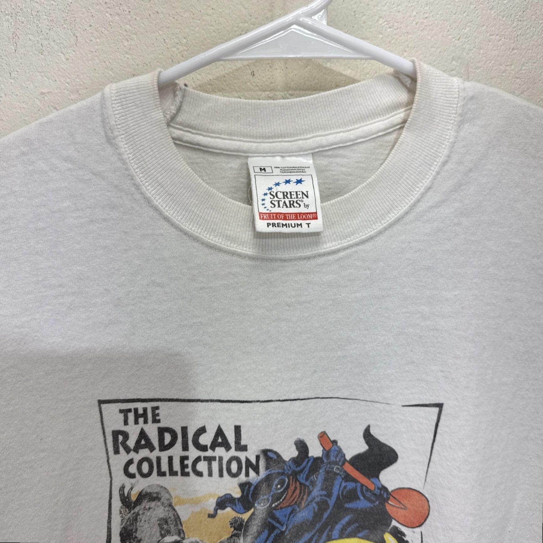 Vintage VINTAGE Screen Stars Radical Fruit Company Graphic T Shirt Medium White Mens Size US M / EU 48-50 / 2 - 4 Thumbnail