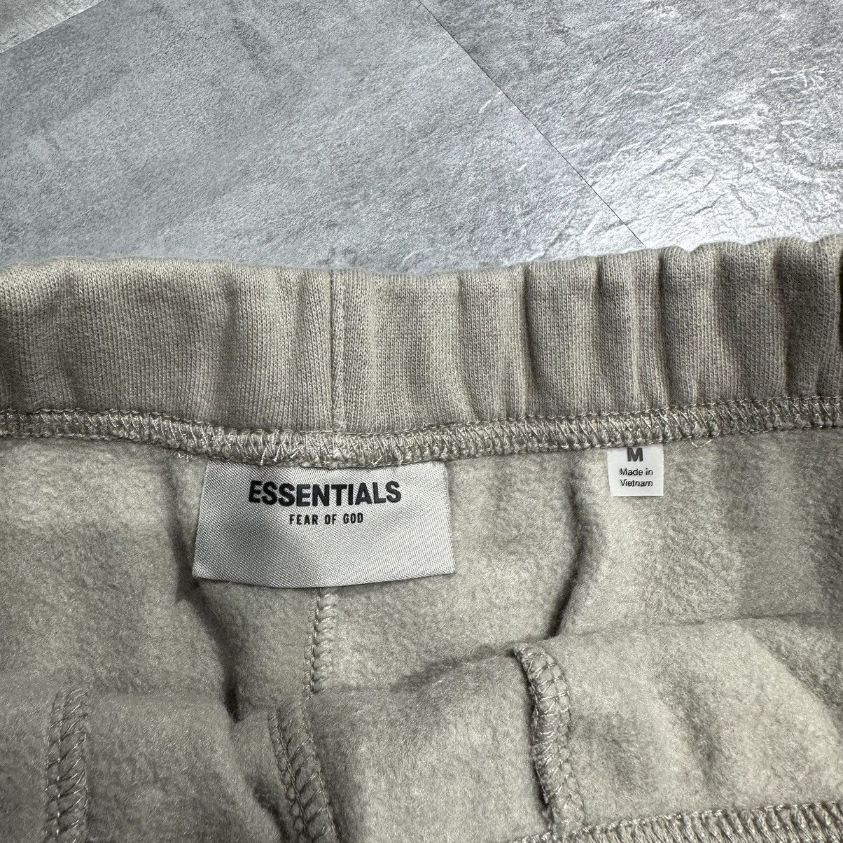 Essentials Essentials-F.O.G Sweatpants - Moss Size US 32 / EU 48 - 4 Thumbnail