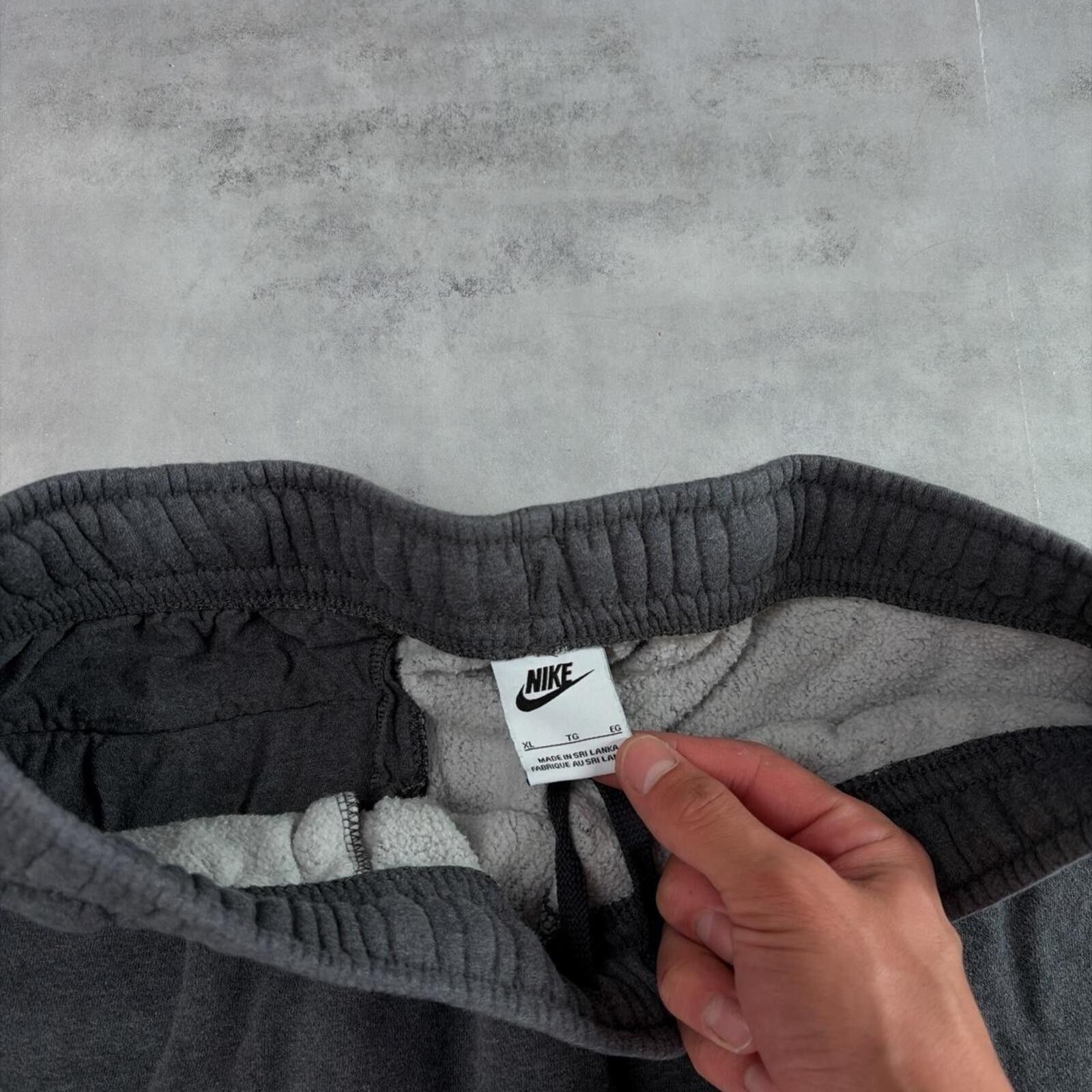 Nike Y2K Grey Nike Baggy Skater Sweatpants Size US 32 / EU 48 - 5 Thumbnail